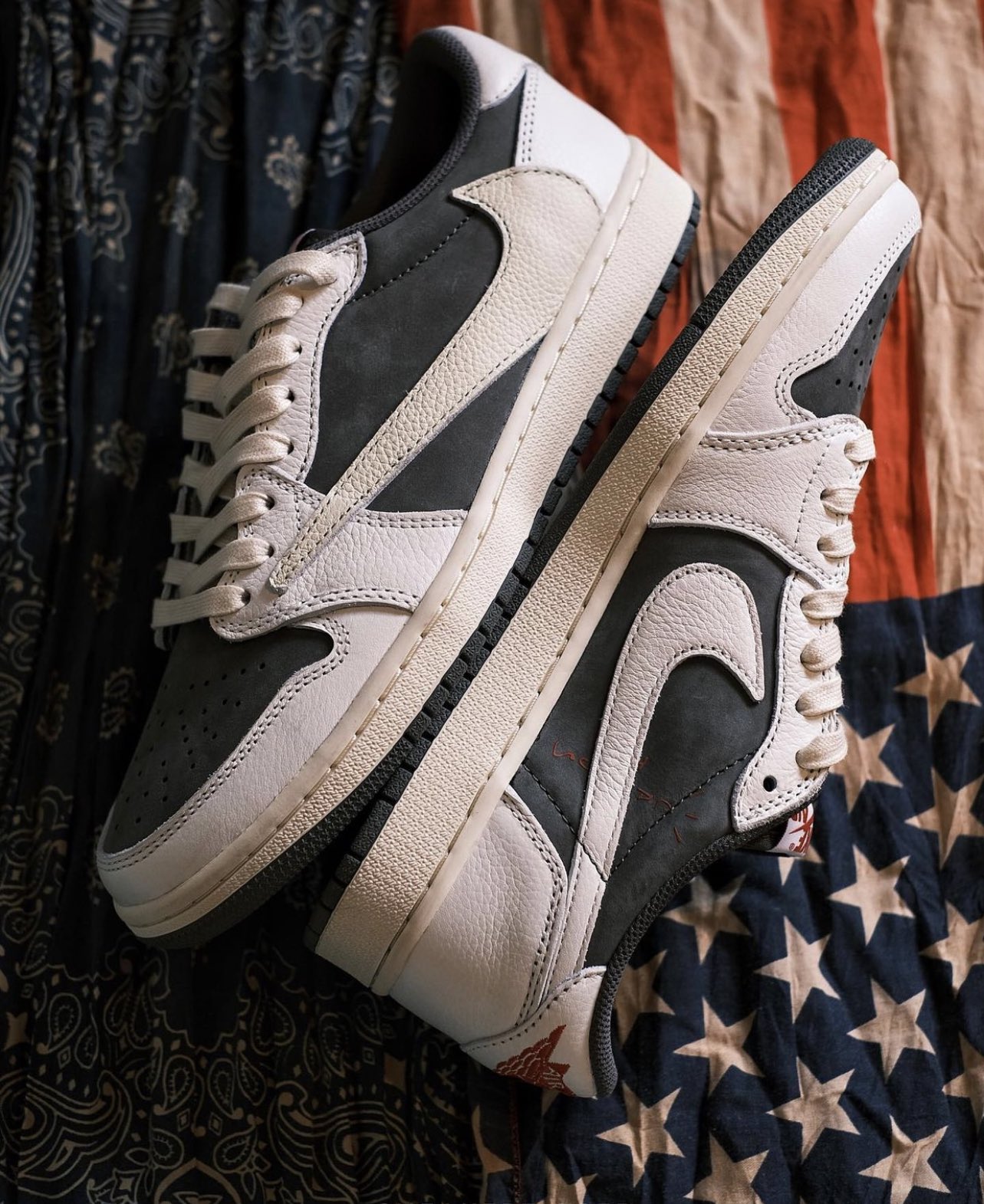 Nice Kicks Travis Scott “Reverse Mocha” Air Jordan 1 Low OG is rumored to release this Summer. ☕️