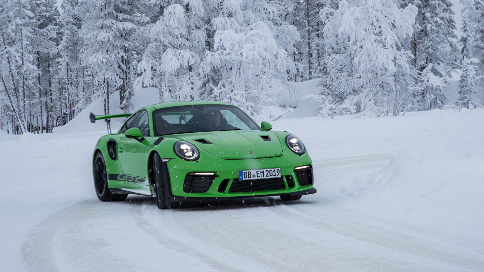 Photos Porsche 2018 19 911 GT3 RS Worldwide Green Snow 1920x1080