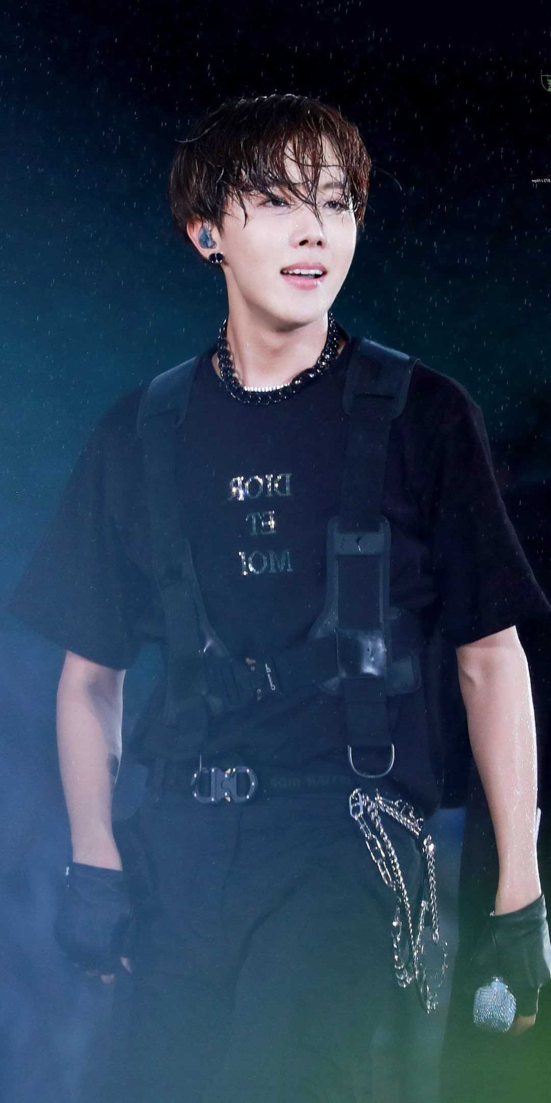 J hope phone Wallpaper Download