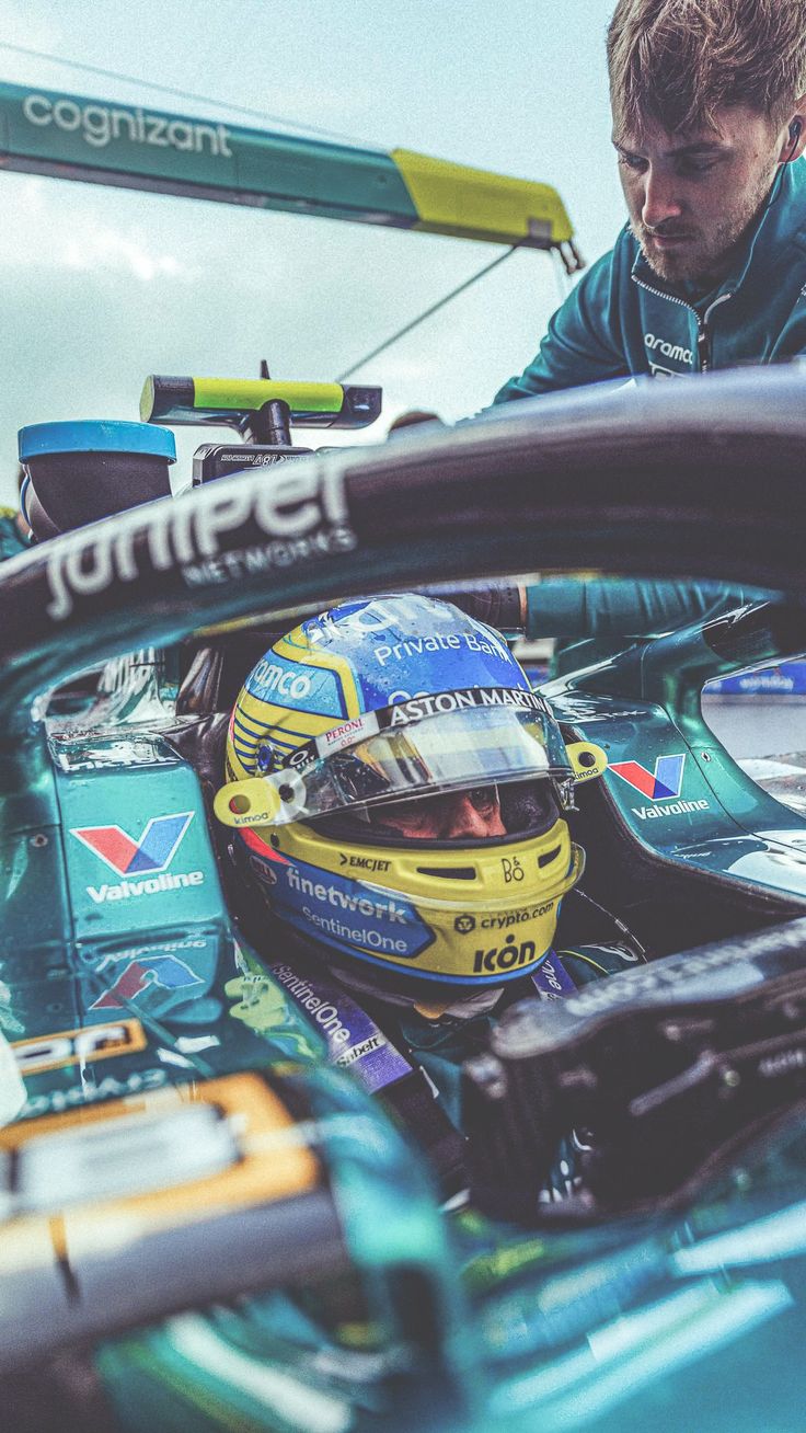 Fernando Alonso Aston Martin