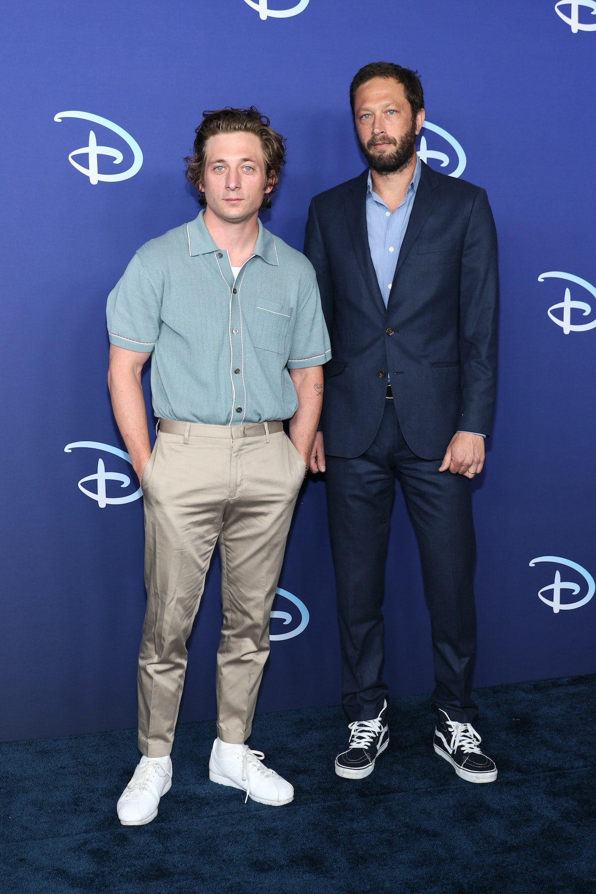 Photo Of Beefy Jeremy Allen White To Tempt You To Watch 'The Bear' On FX & Hulu