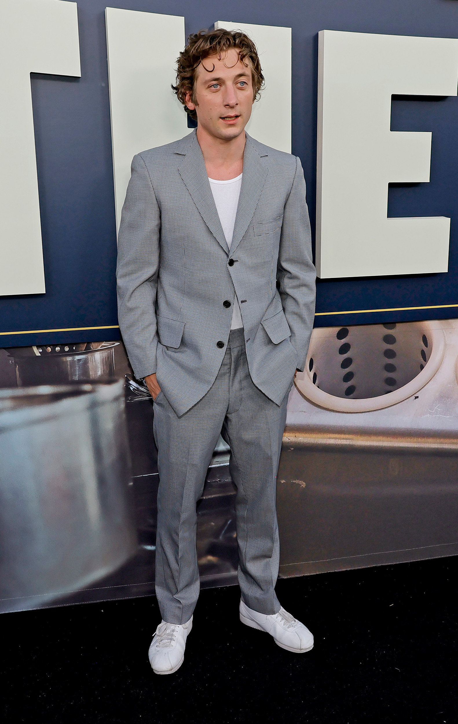Jeremy Allen White's Carmy of The Bear Is Inspiring Internet Crushes