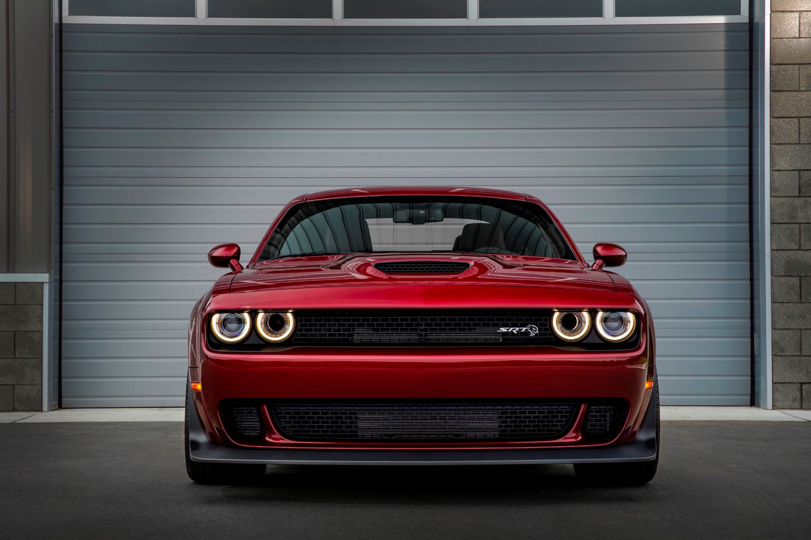 Dodge Challenger SRT Hellcat Exterior Photo