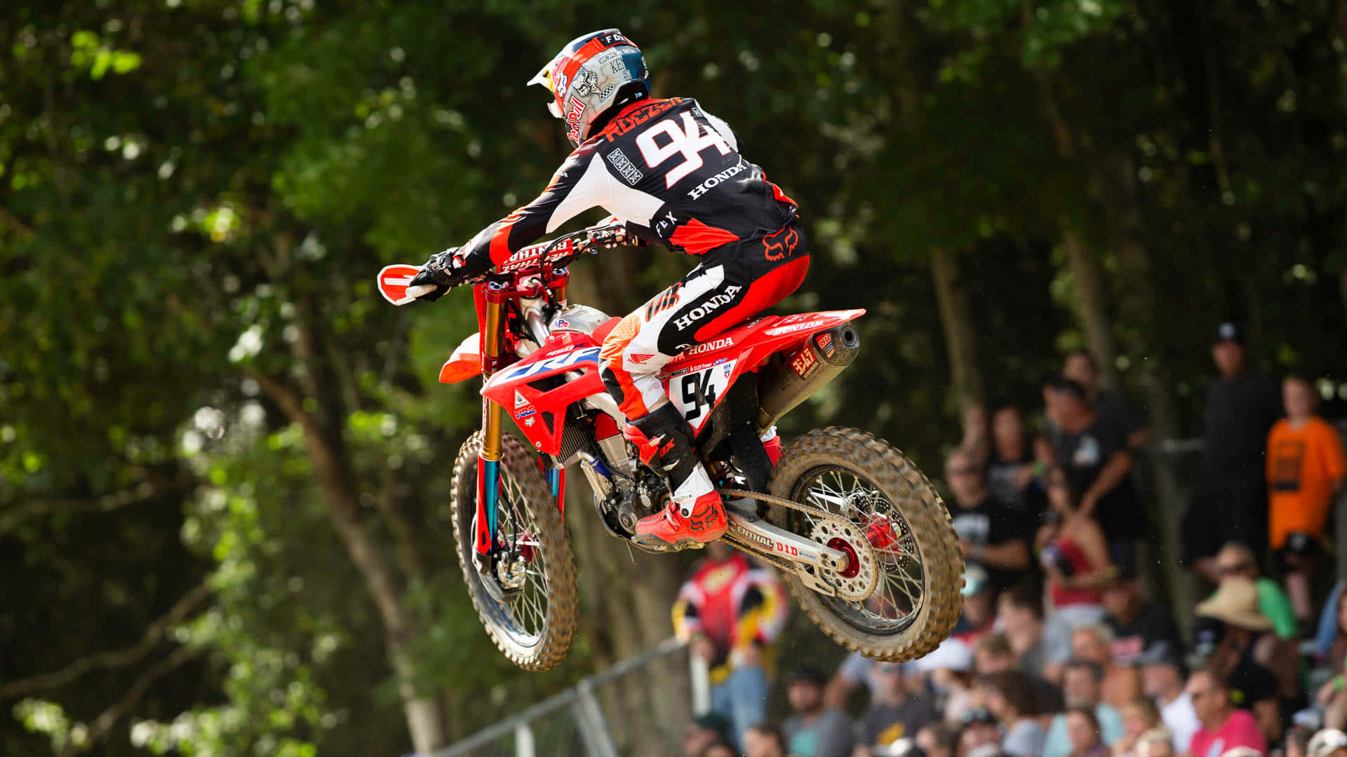 Download Ken Roczen Fly In Red Desktop Wallpaper