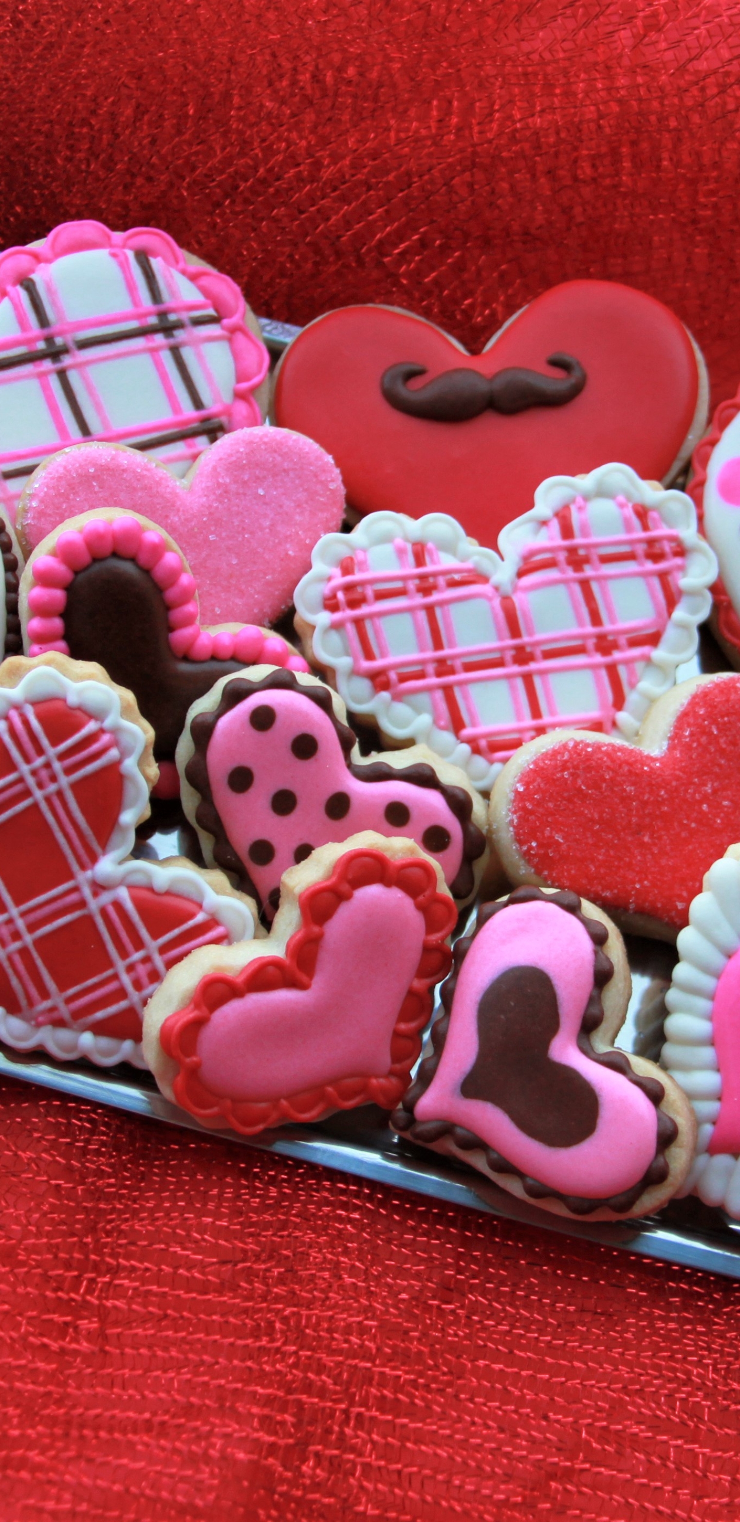 Mobile wallpaper: Valentine's Day, Food, Colorful, Heart, Cookie, Heart Shaped, 1323105 download the picture for free