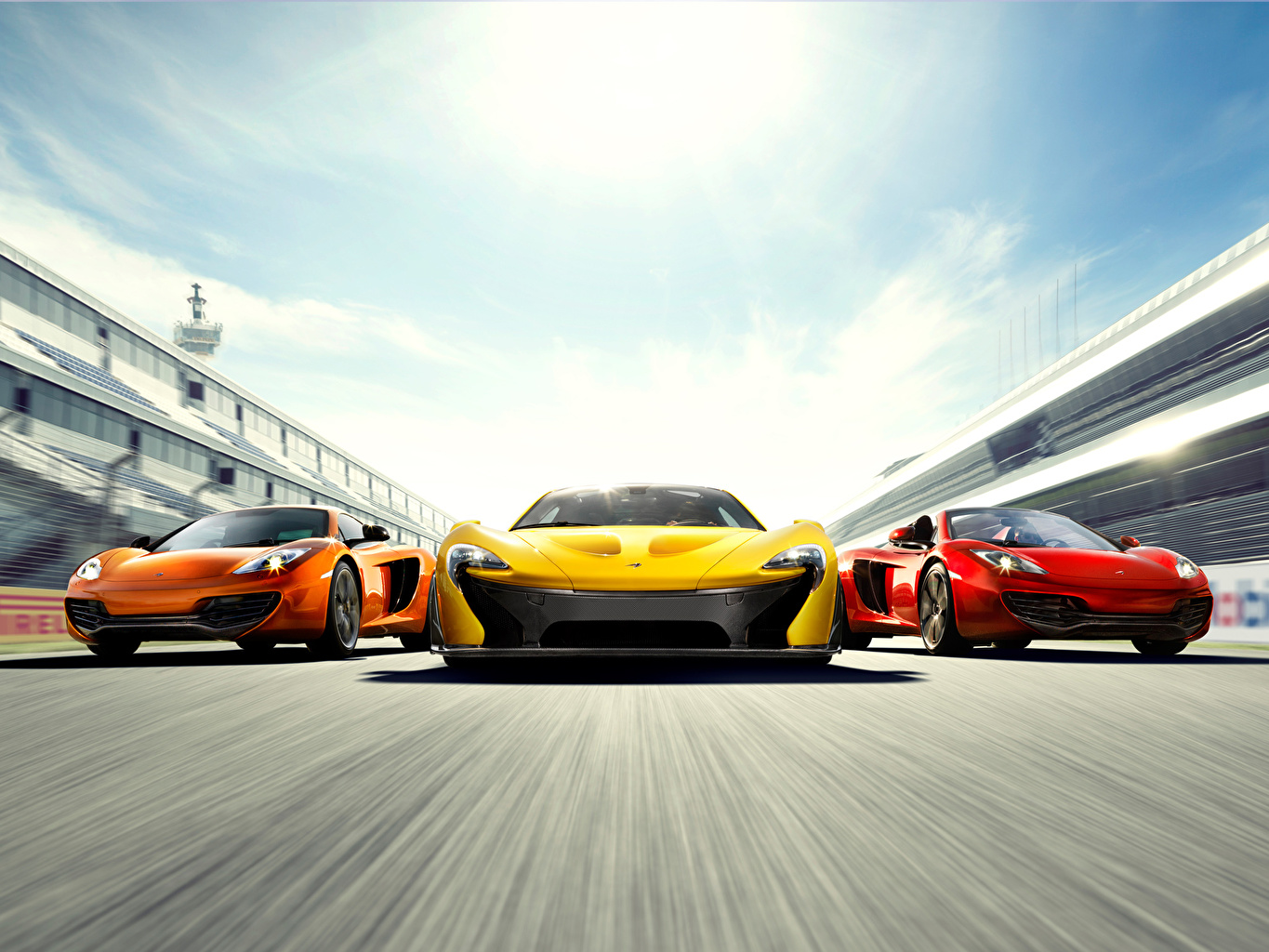 Desktop Wallpaper McLaren P1 MP4 12C Luxury Auto Front