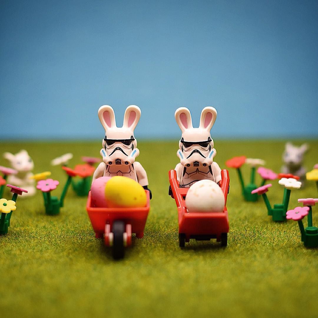 Easter Egg Delivery for LEGO Enthusiasts