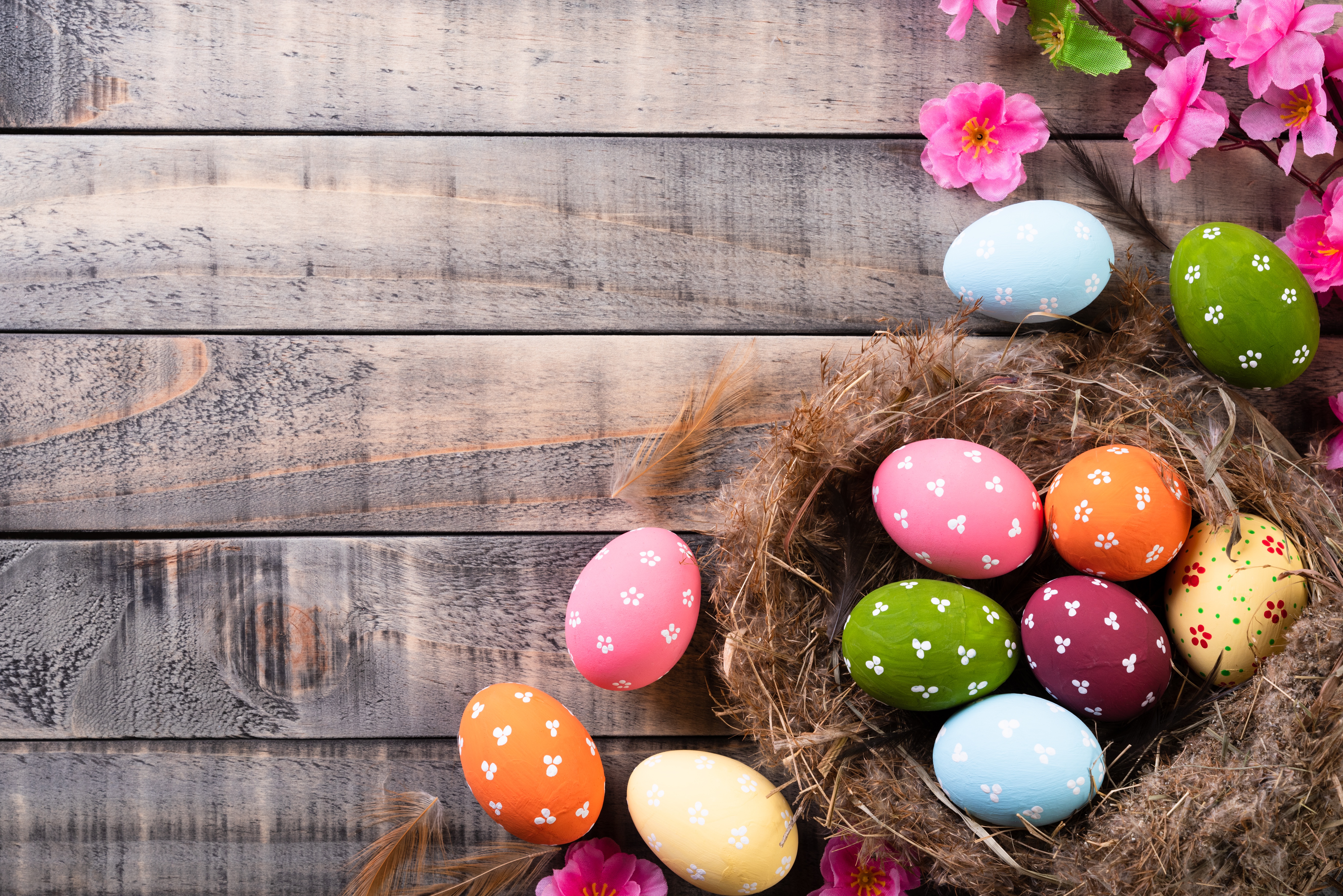 Multi Colored Eggs In A Nest On A Table For The Great Orthodox Holiday Easter Desktop Wallpaper 1680x1050