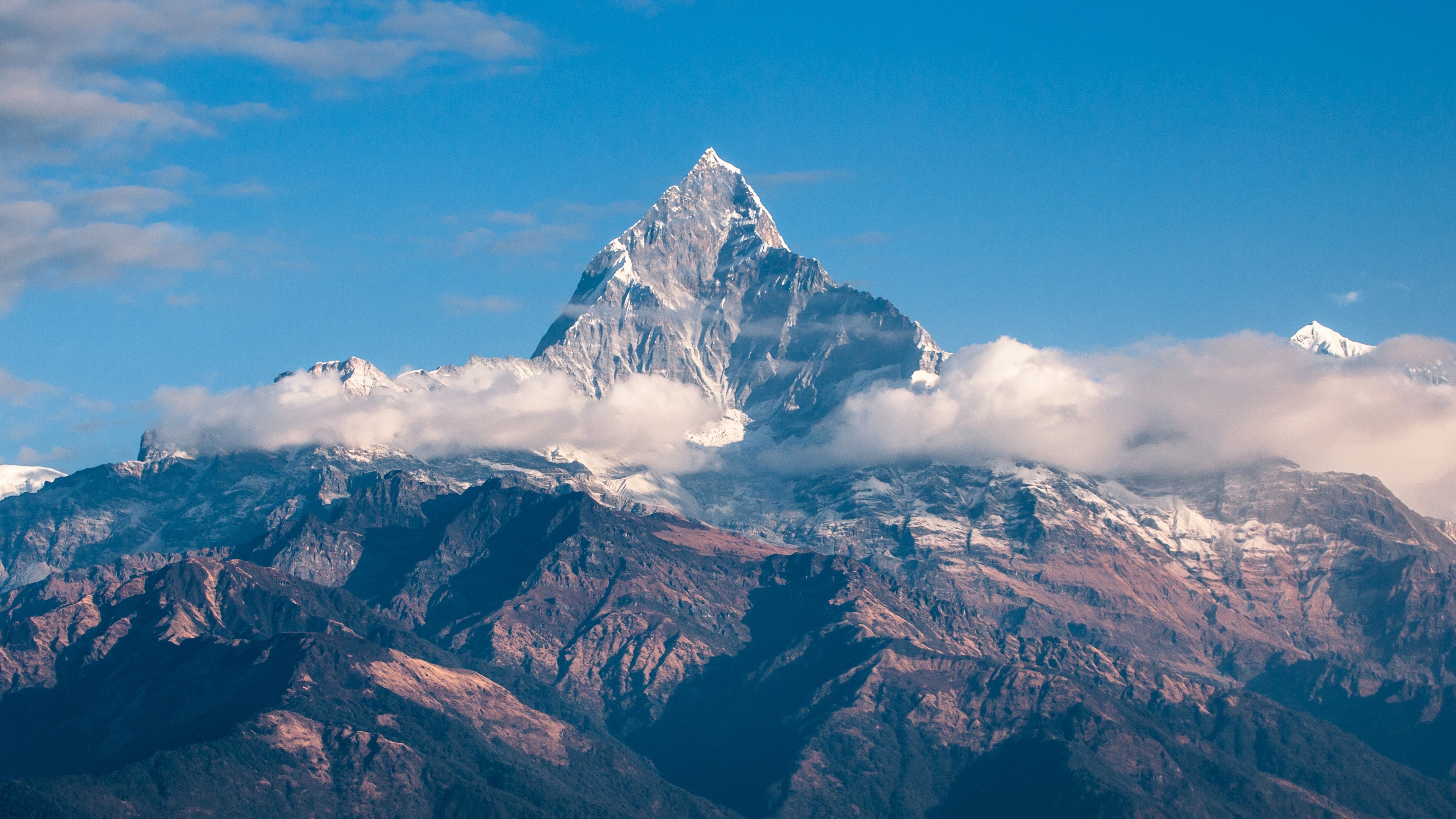 Himalayas Wallpaper 4K, Mountain Peak, Clouds, Mountains