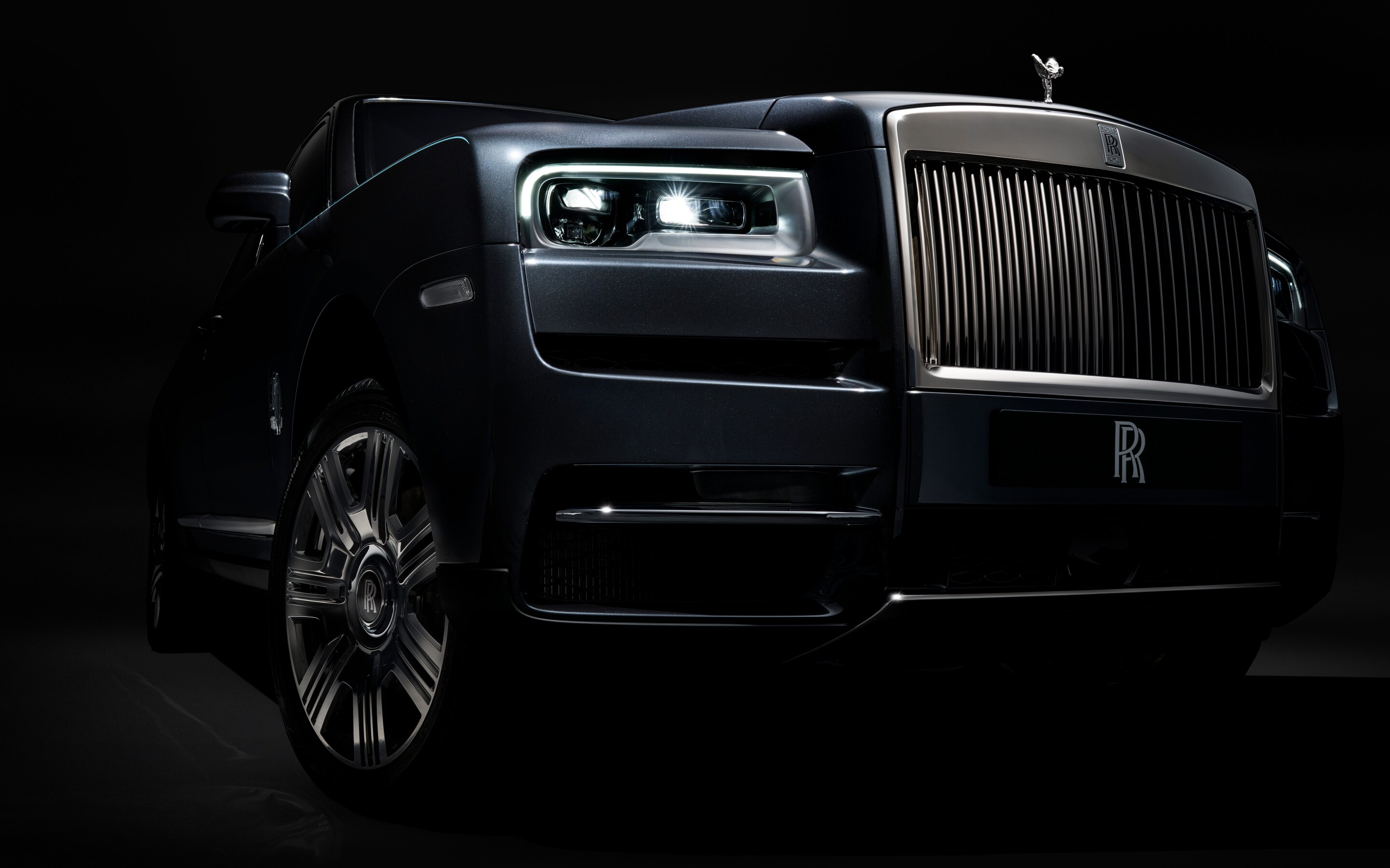 In Picture: The Highly Anticipated Rolls Royce Cullinan