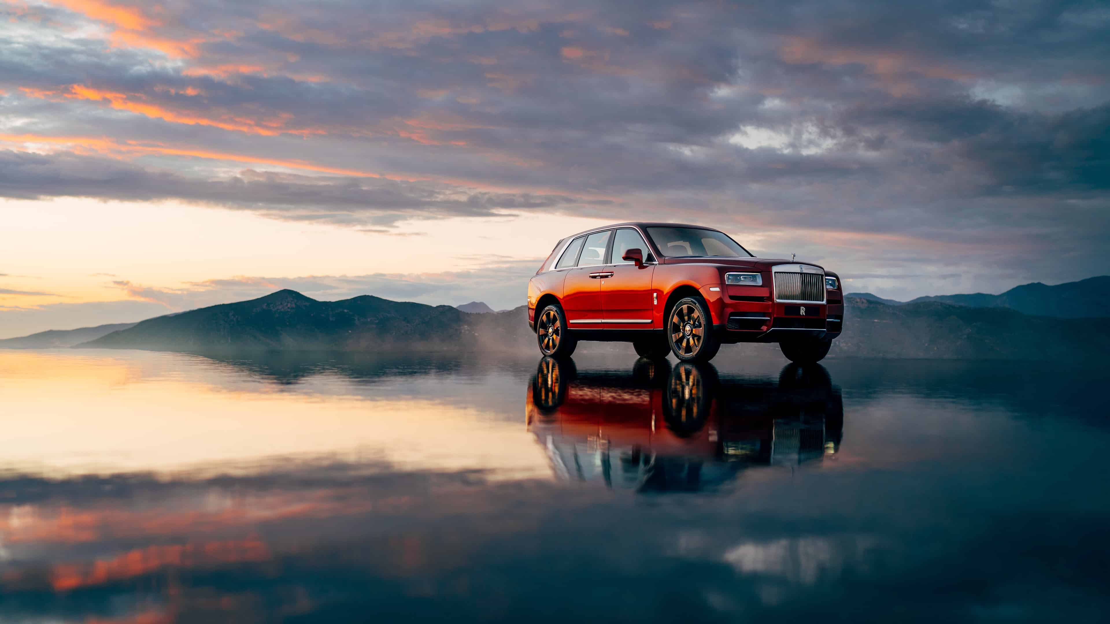 Rolls Royce Cullinan Red UHD 4K Wallpaper