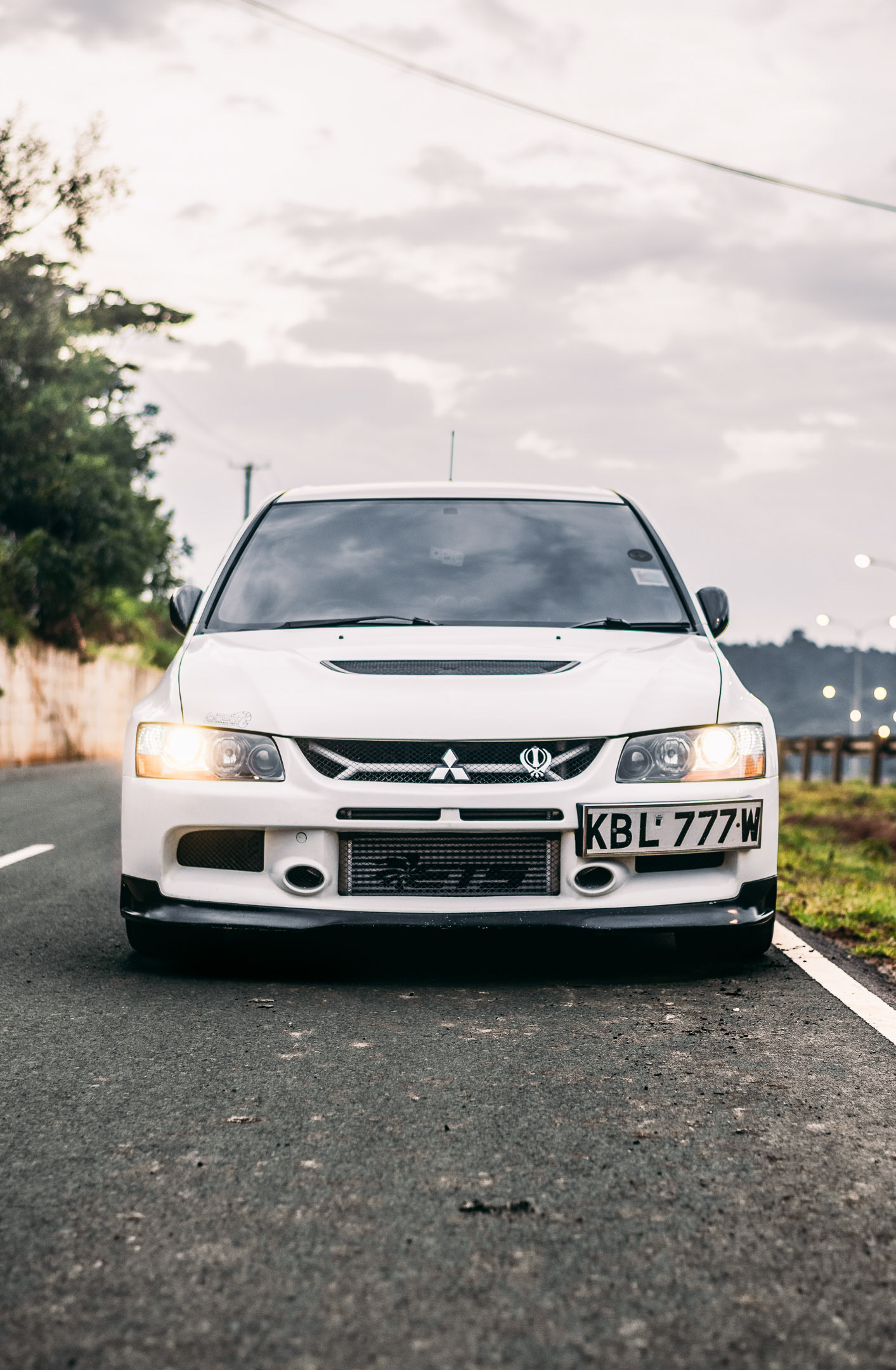 Erick Lesan Photographer & Visual Creator Trouble: Mitsubishi Evo 9 Edition