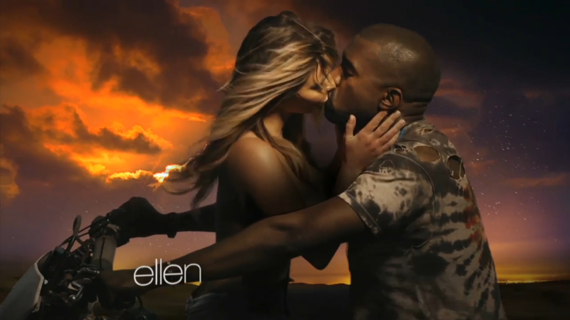 Naked Kim Kardashian stars in Kanye