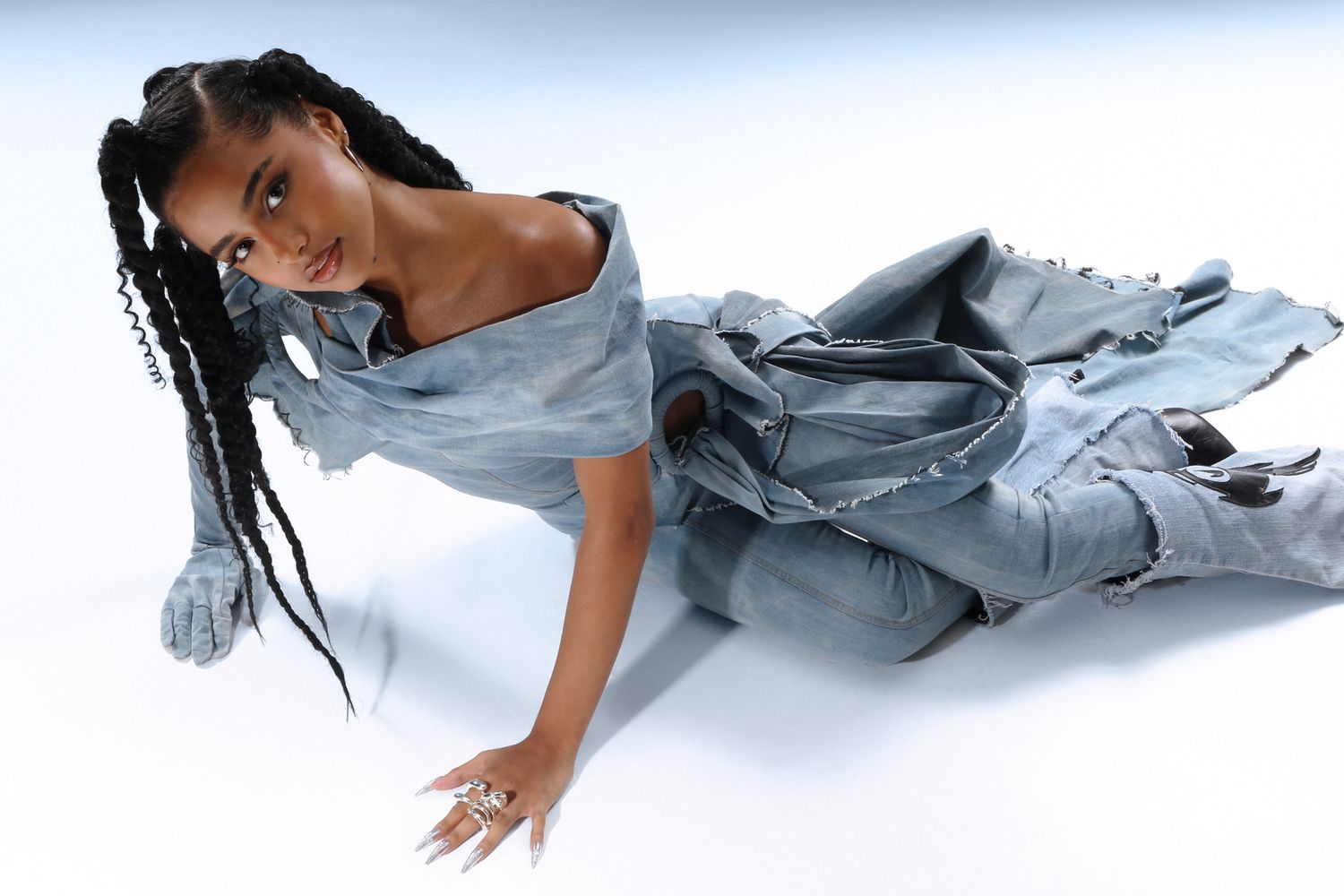 Viral South African Singer