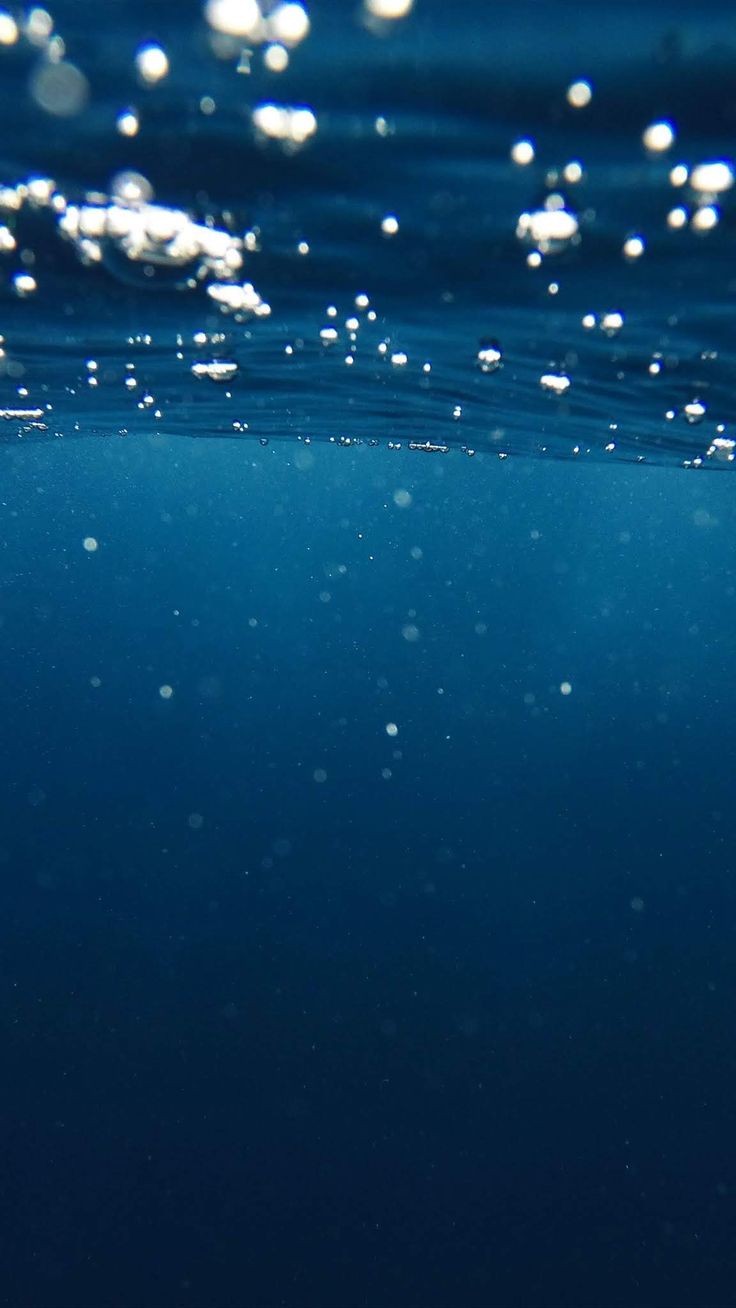 Underwater wallpaper, Background