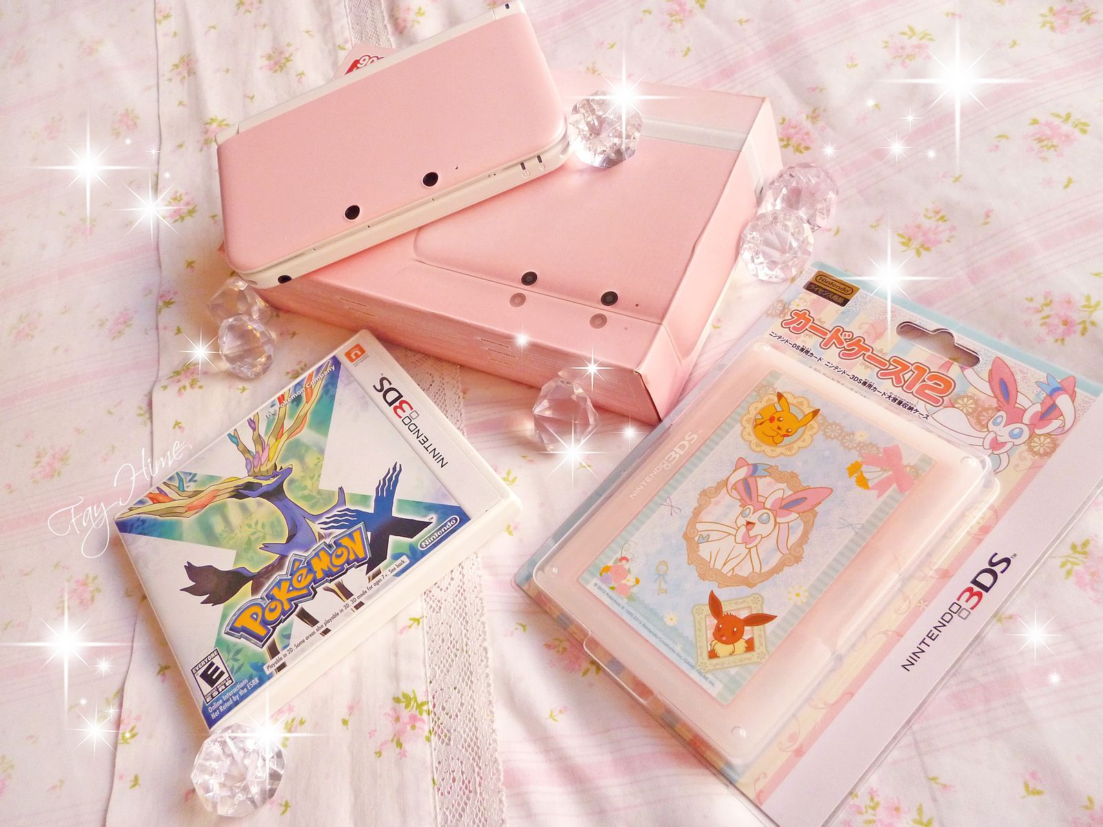 Nintendo 3DS XL Pink White. Nintendo