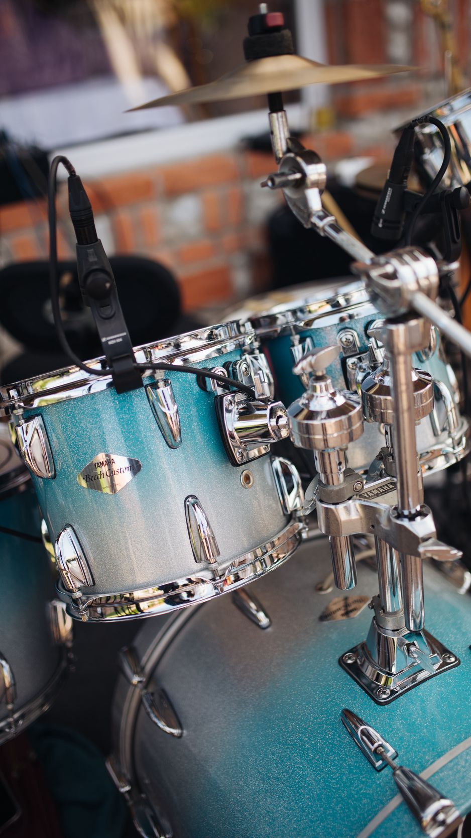 Download wallpaper 938x1668 drum kit