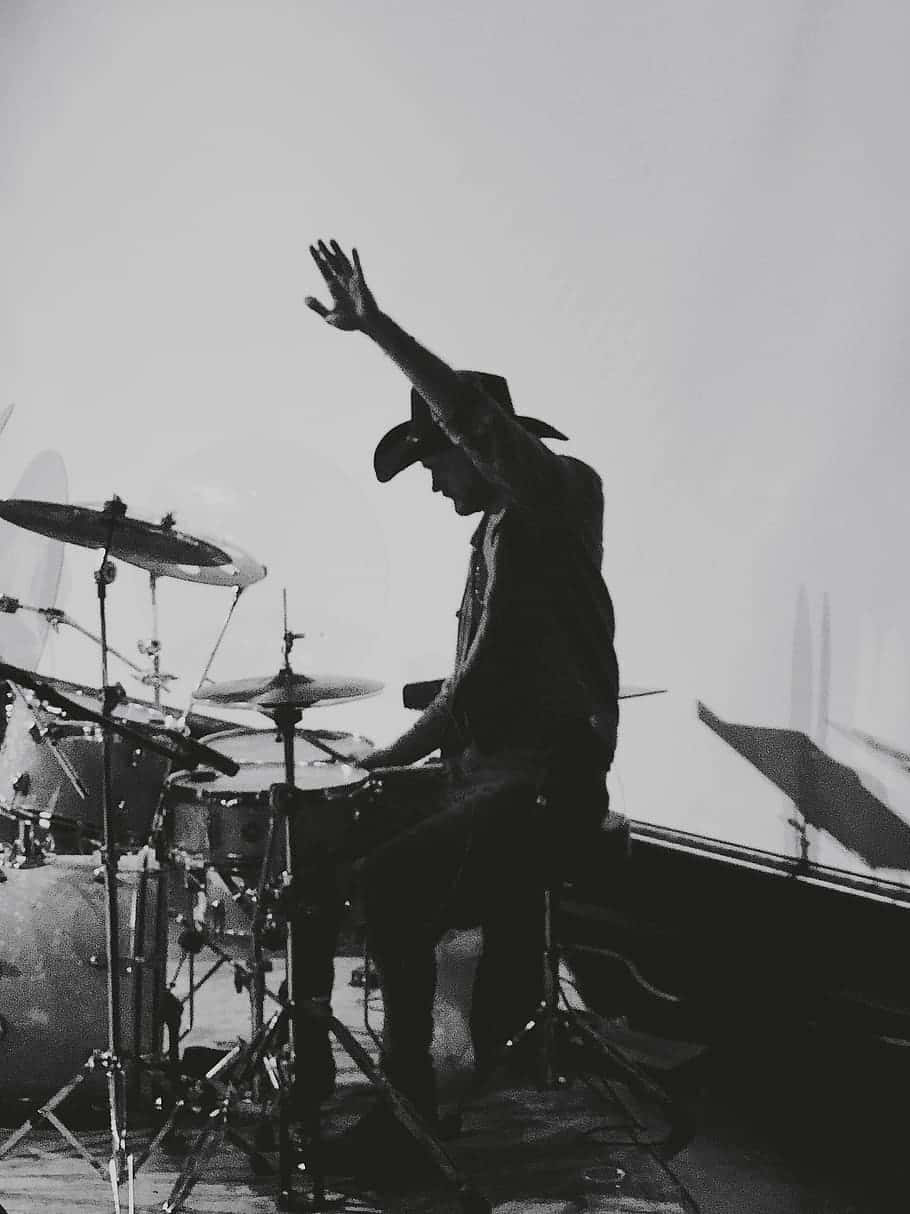Download Drummer Man Worship Picture