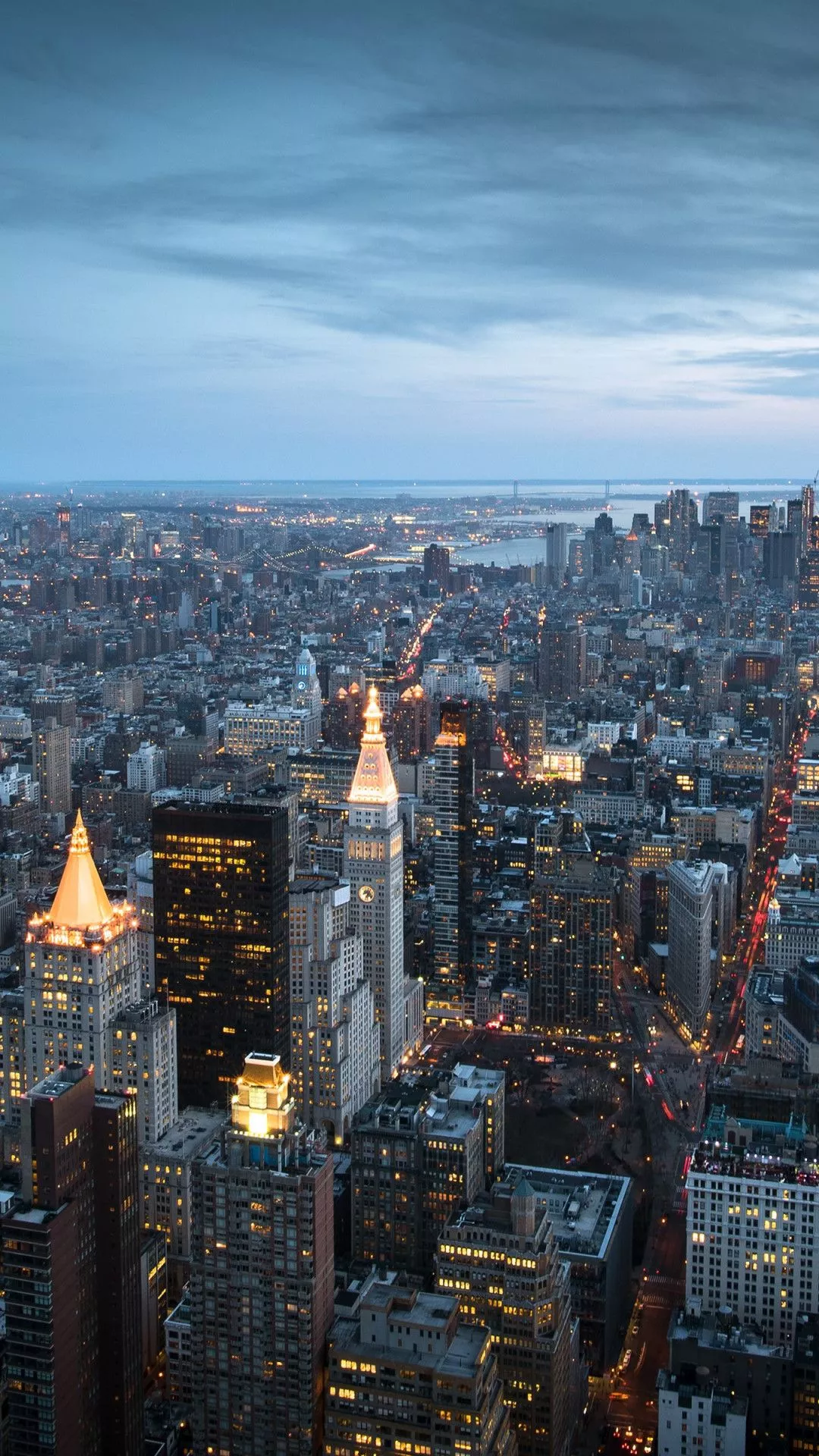 Manhattan from Empire State 1080x1920