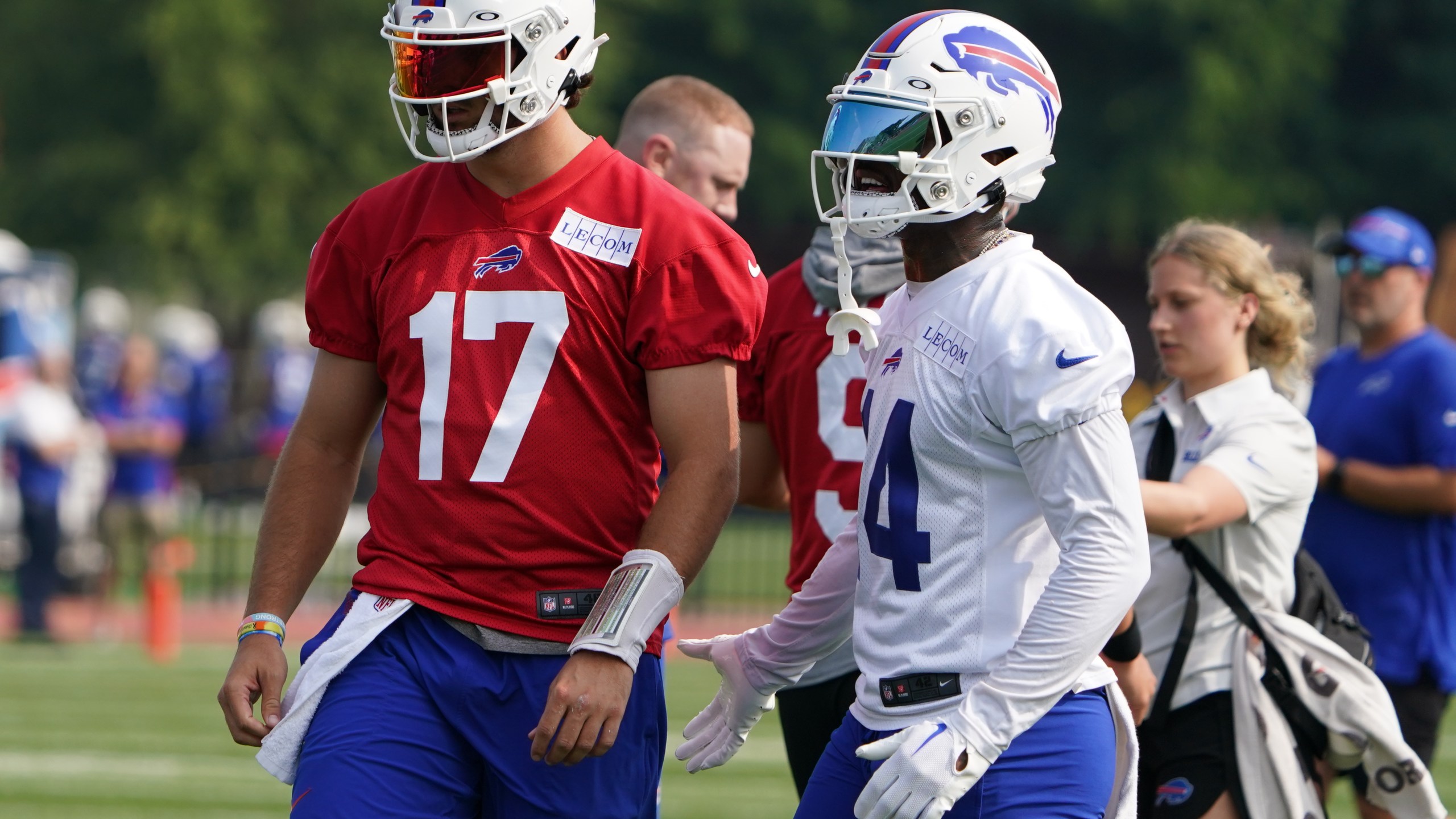 Stefon Diggs heating up, Baylon Spector