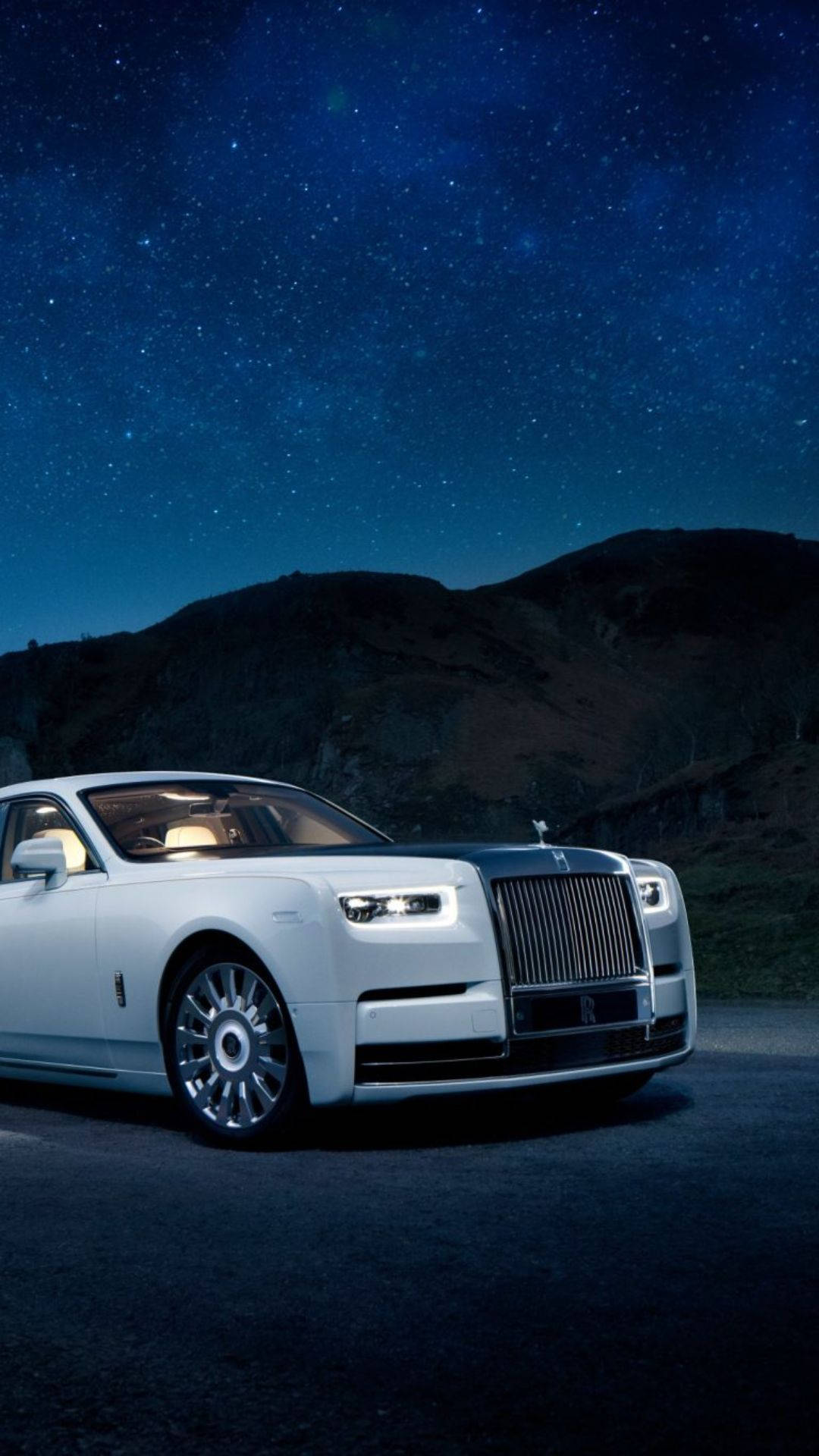 Download Rolls Royce 4K Ghost Starry