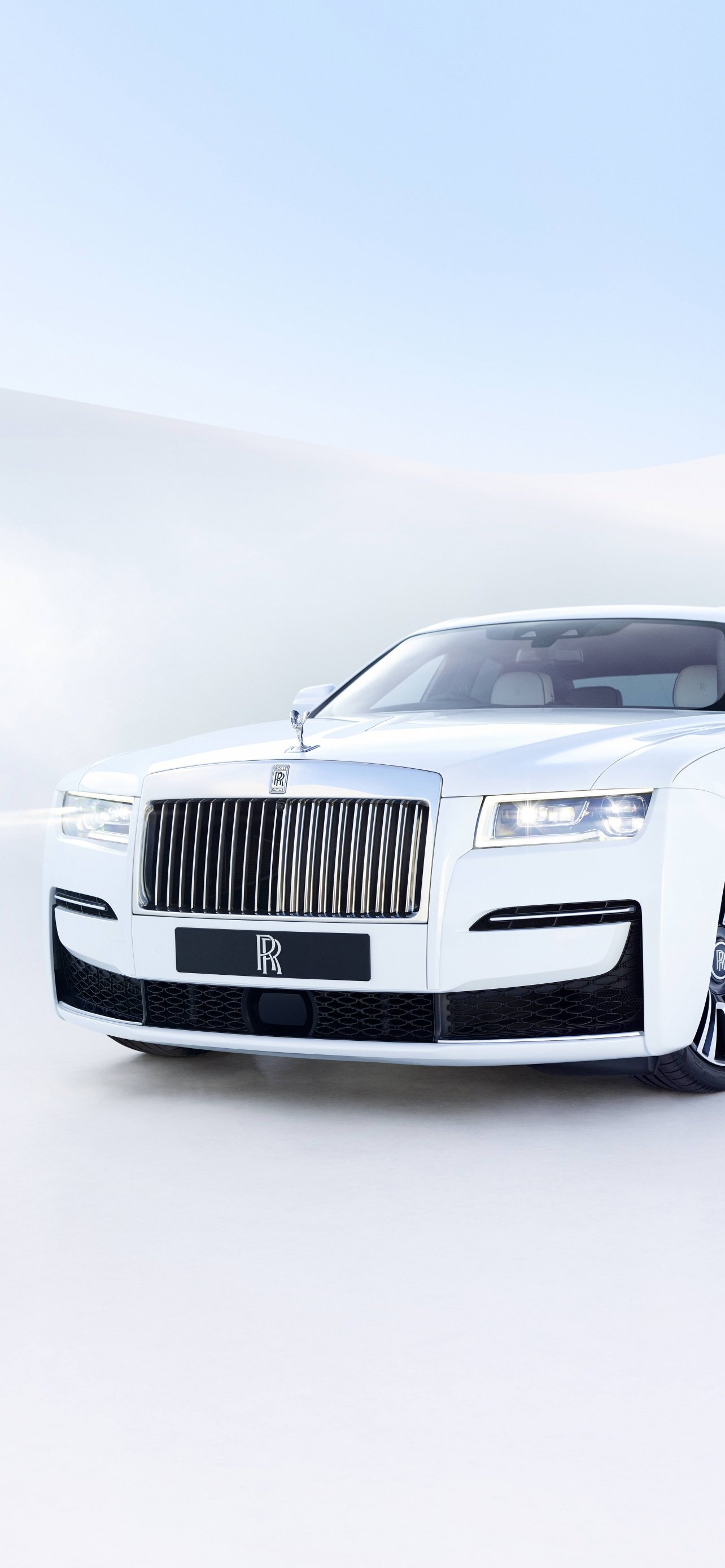 White rolls royce Wallpaper Download