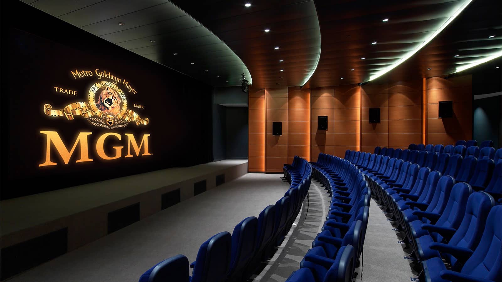 Metro Goldwyn Mayer. IA Interior