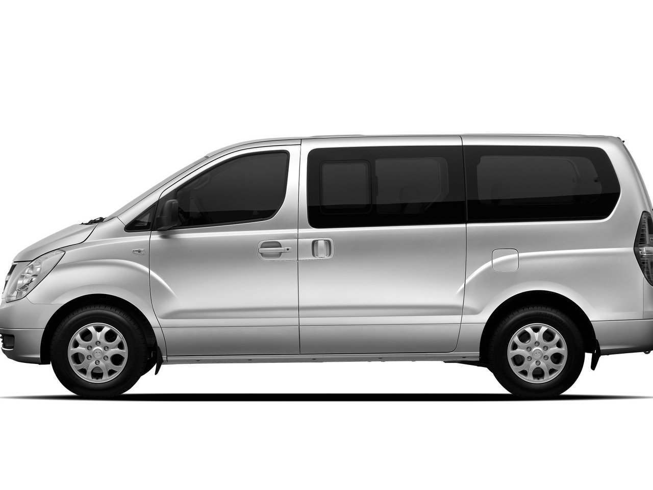 iyo bannaanka Hyundai Starex H