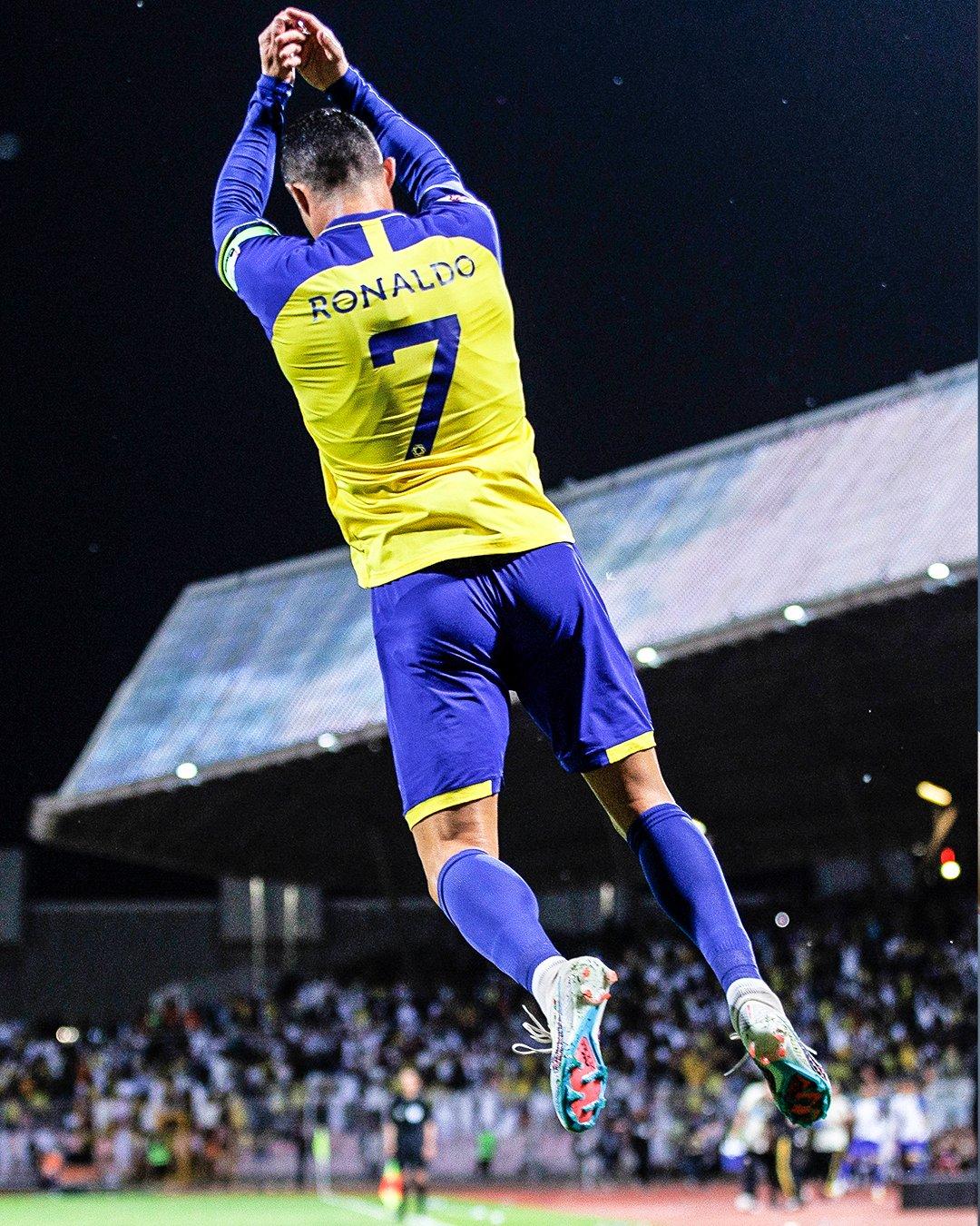 Ronaldo Double Drives Al Nassr To Record 10th Straight Win 