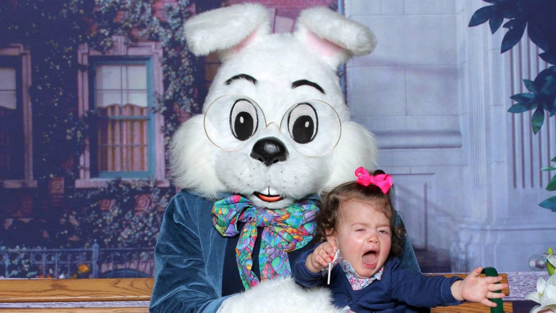 kids who are scared of the Easter Bunny
