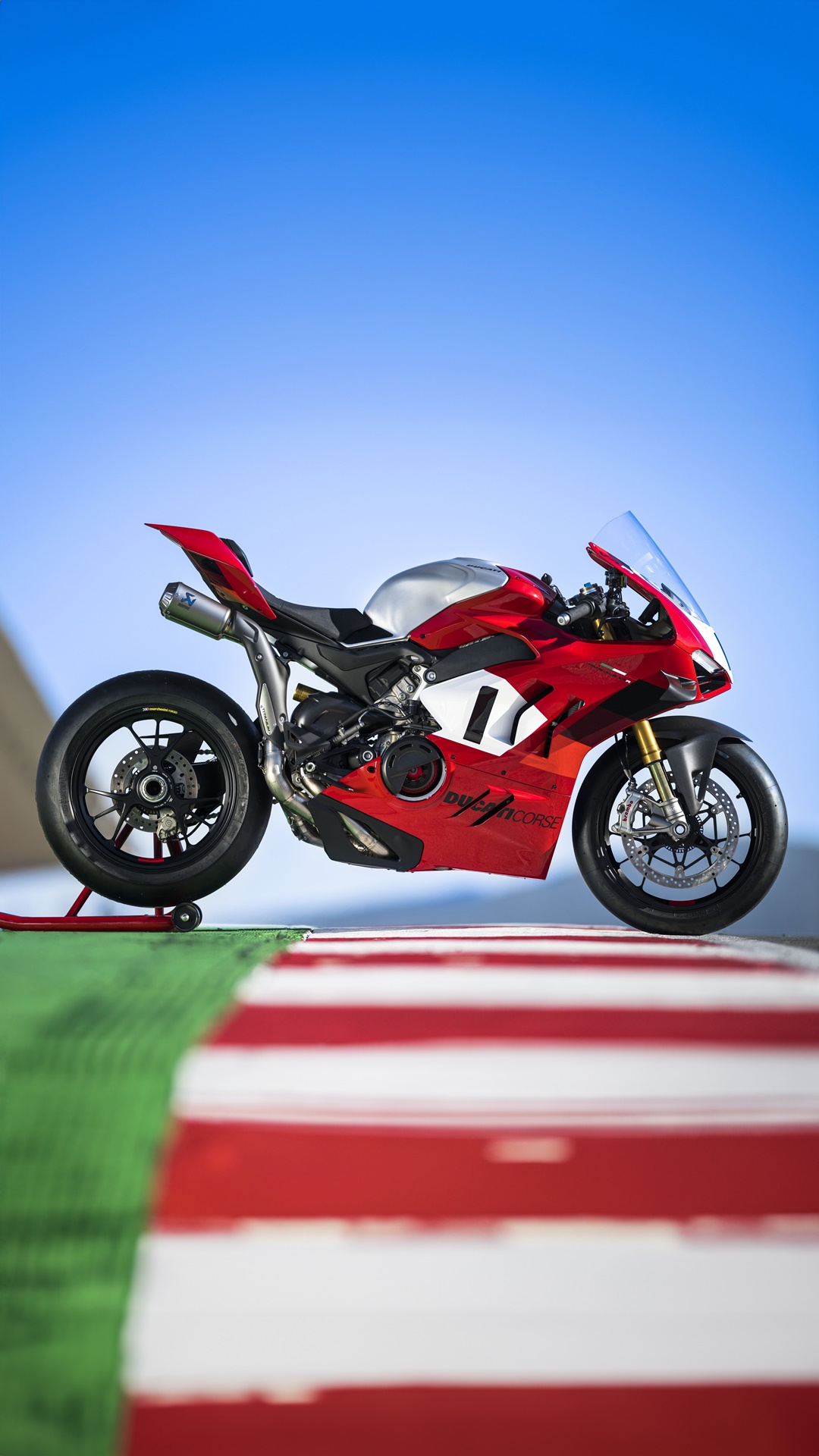 2023 Ducati Panigale V4 R Launched At