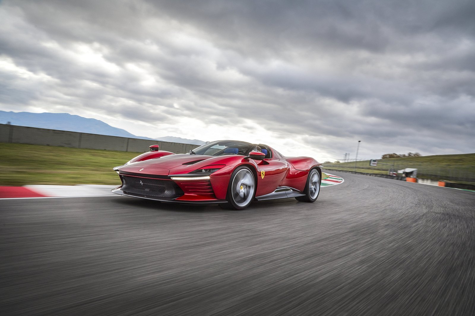 2024 Ferrari Daytona SP3 Exterior