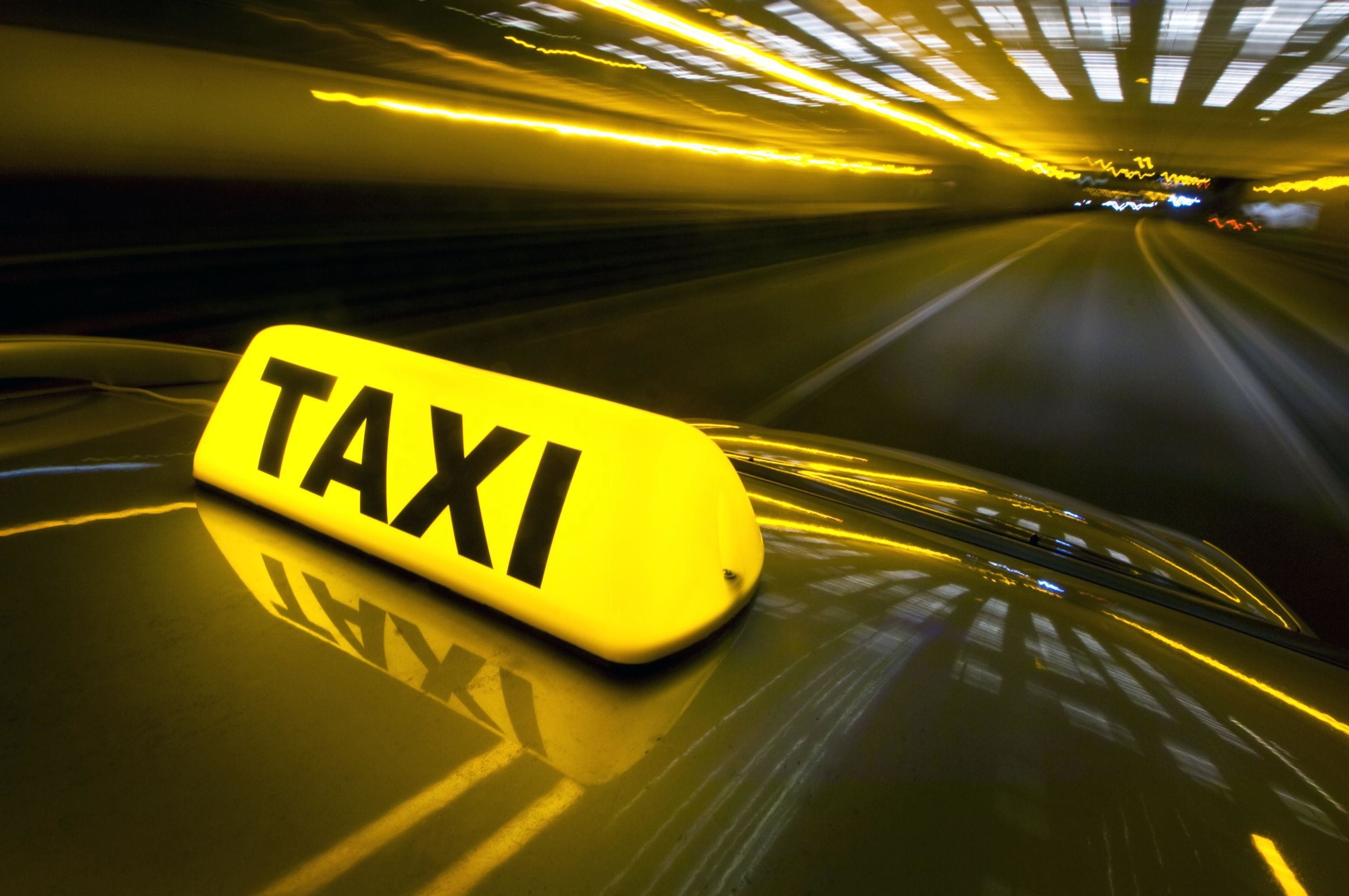 Taxi Wallpaper