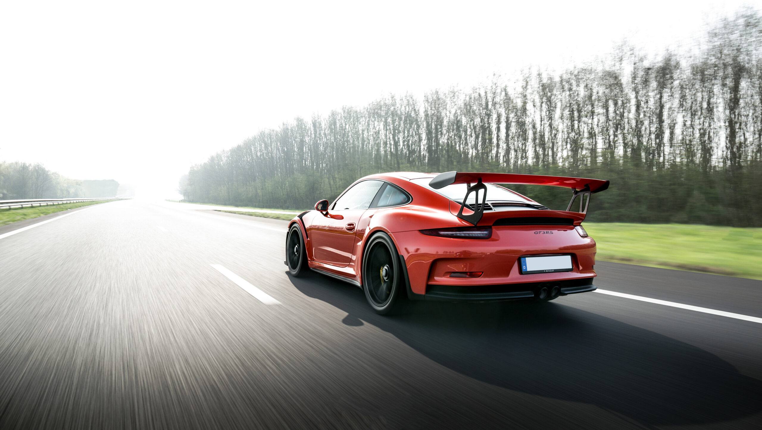 Porsche 911 GT3 RS Wallpaper