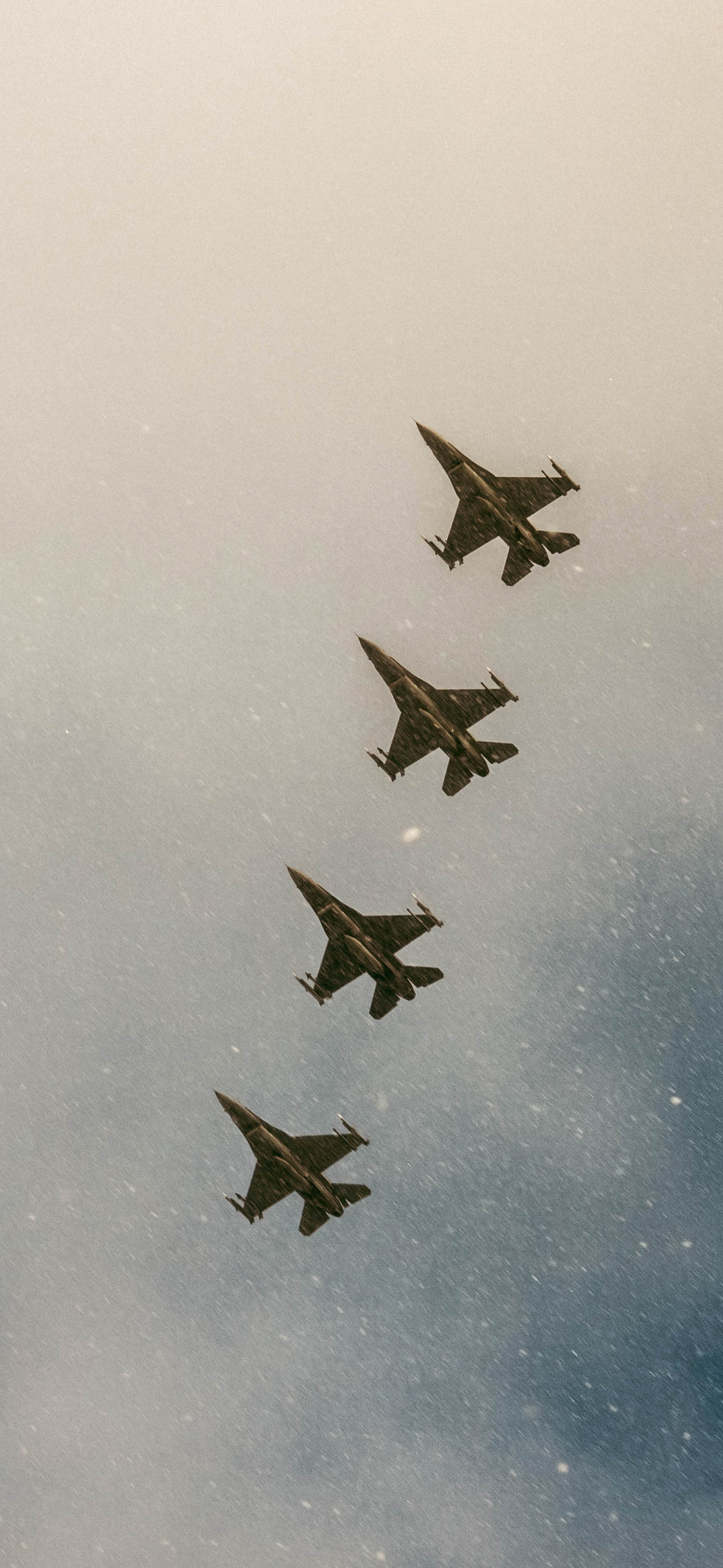 Jet Planes In Sky iPhone XS