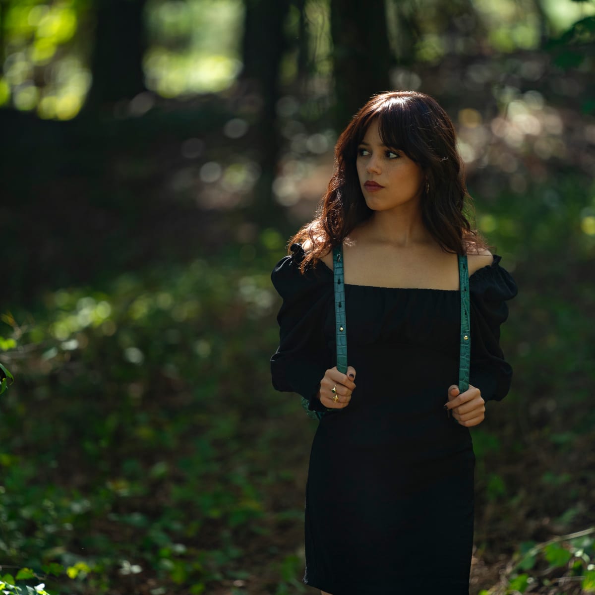 Jenna Ortega and Martin Freeman Star