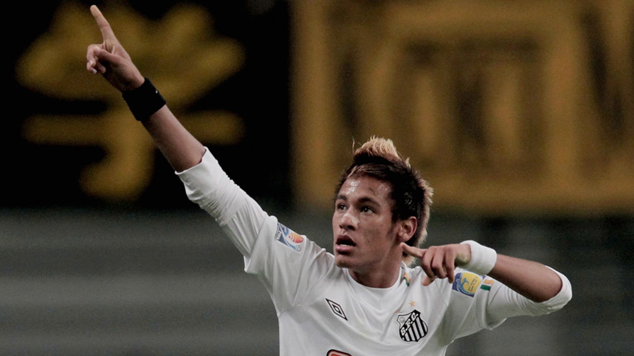 Neymar settled at Santos. Football
