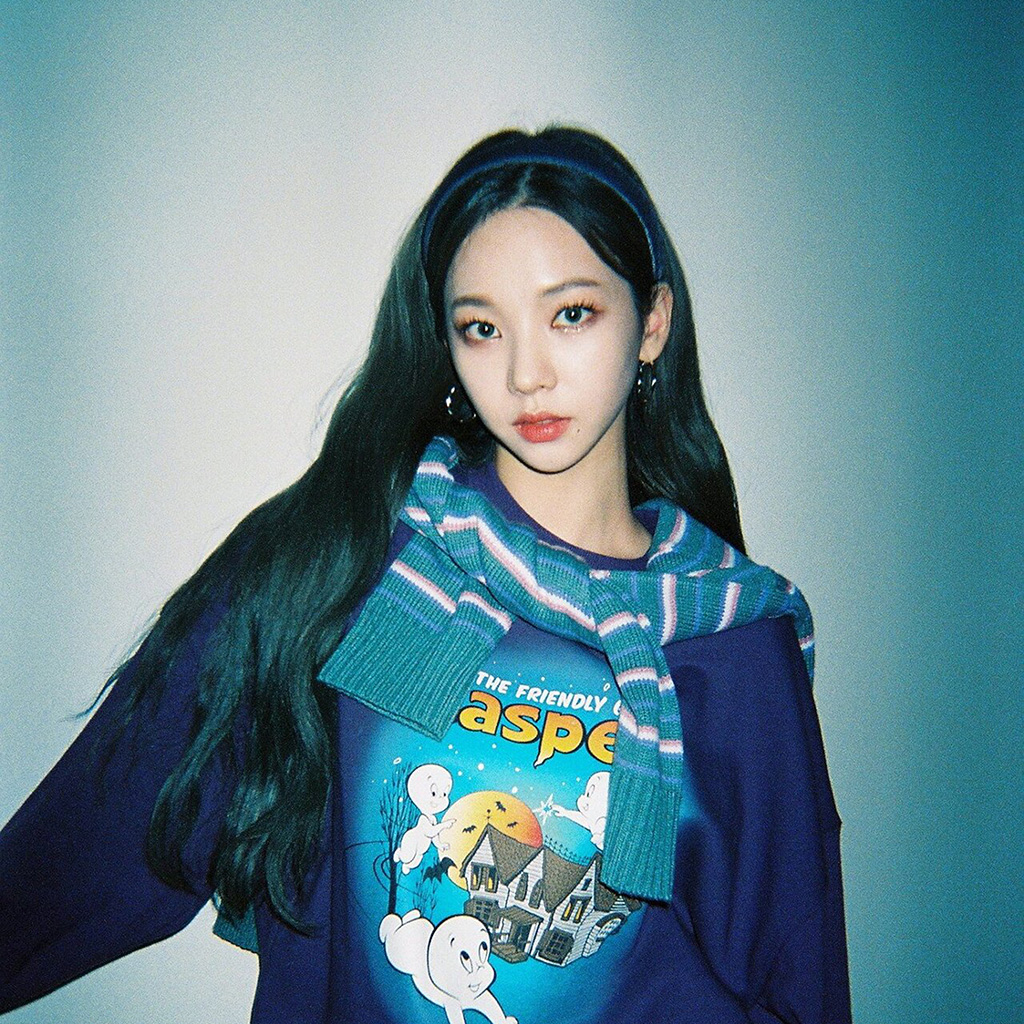 Karina Girl Aespa Blue Winter Kpop