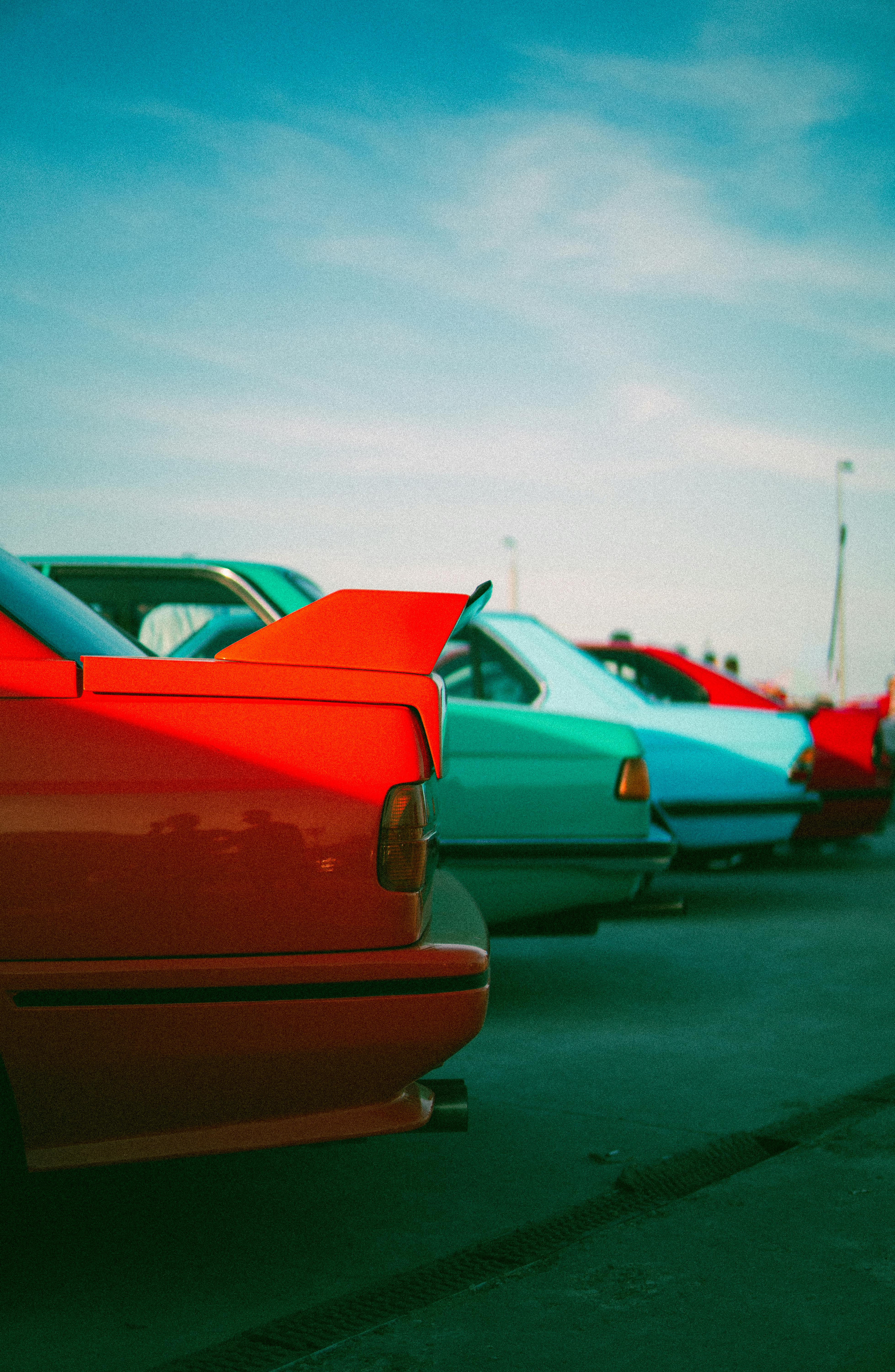 Backs of Vintage Cars · Free