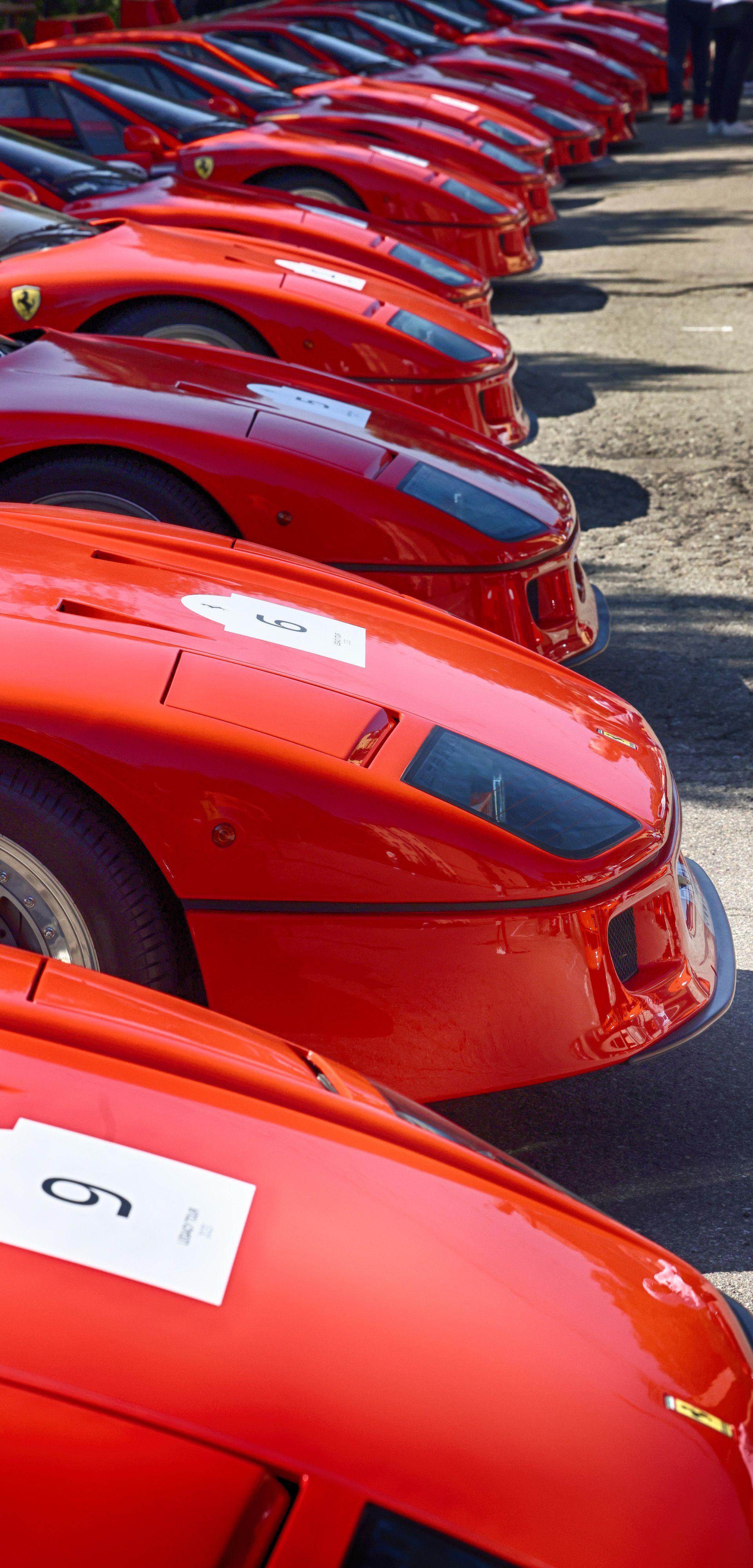 Ferrari F40 Legacy Tour wallpaper