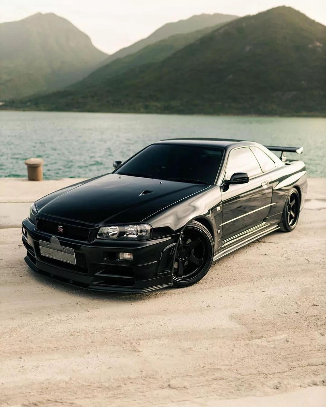 Nissan Skyline GT R R34