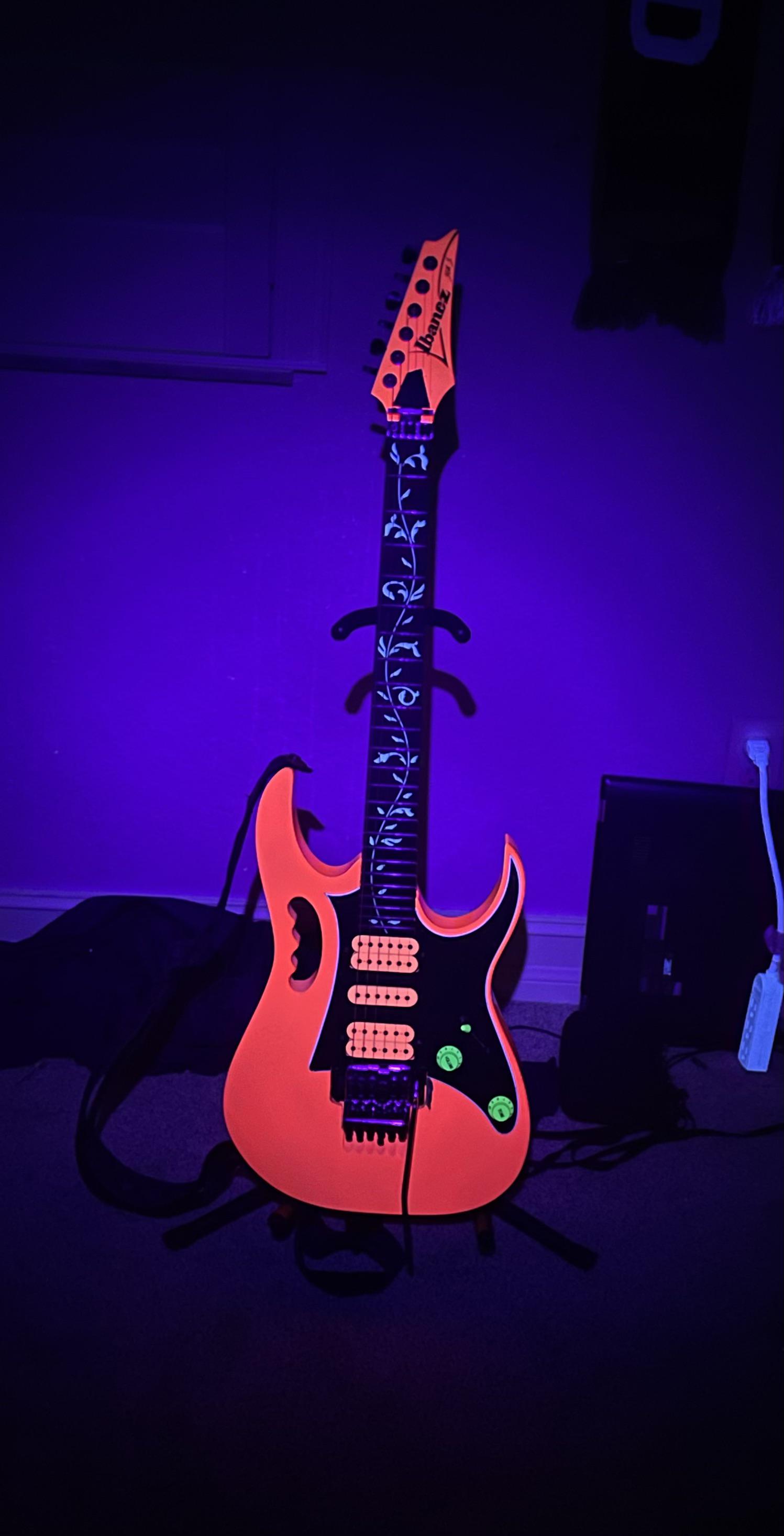 Modded jem jr under black light