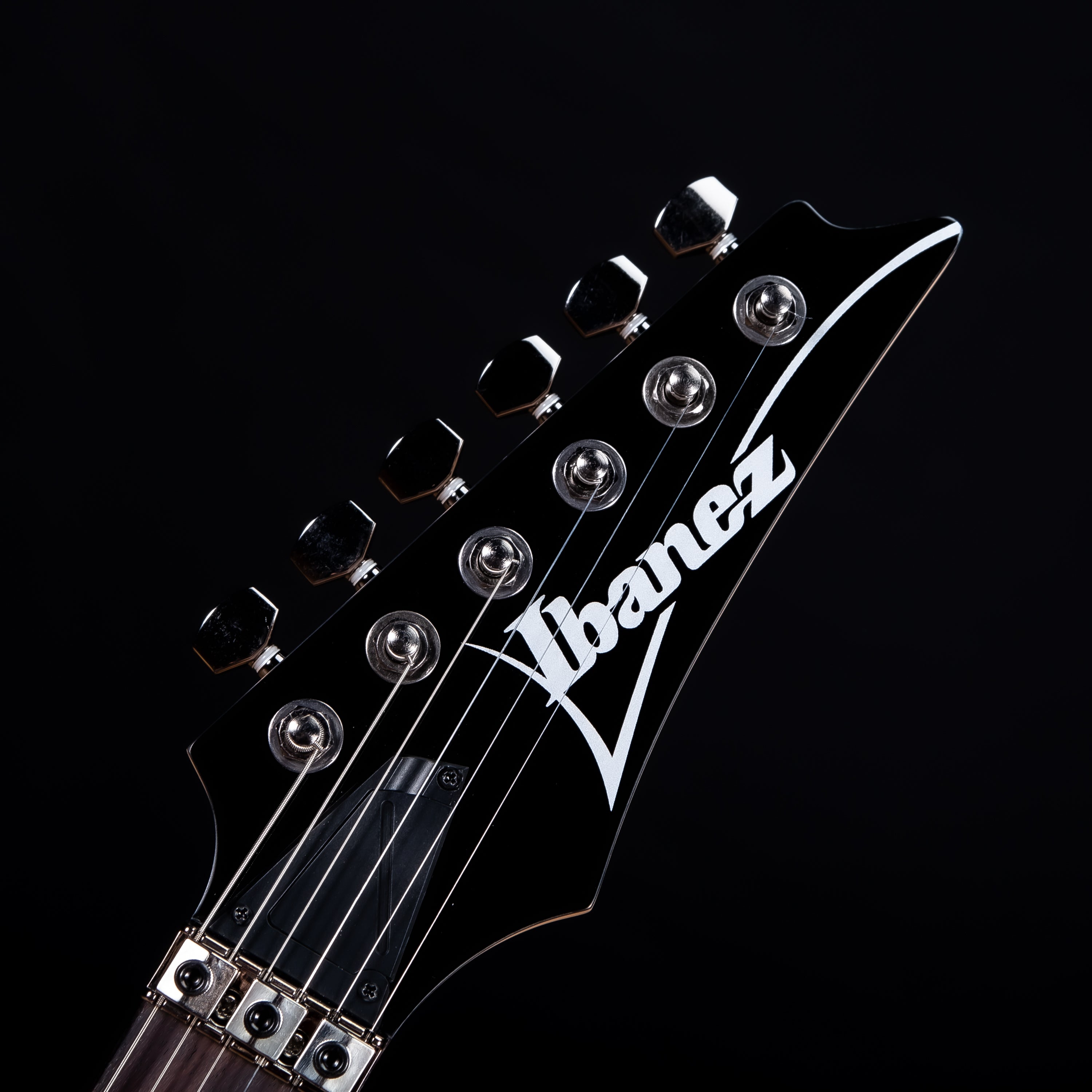 Ibanez S570AH Electric Guitar