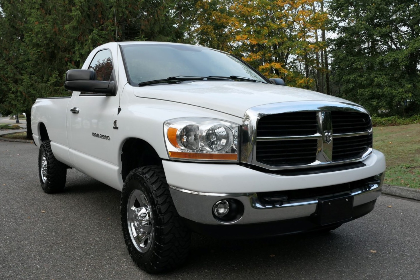 Dodge Ram 2500 SLT Cummins 4x4