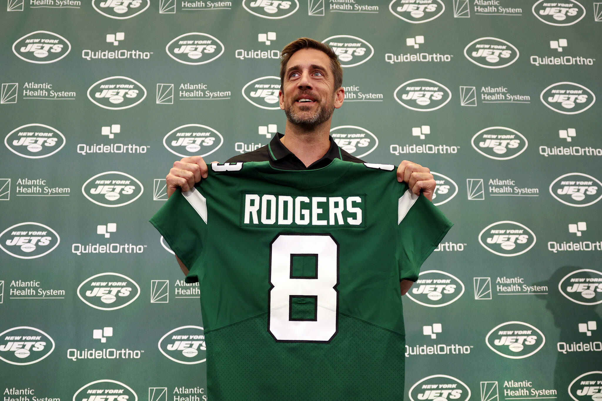 Jets Introduce Aaron Rodgers at News