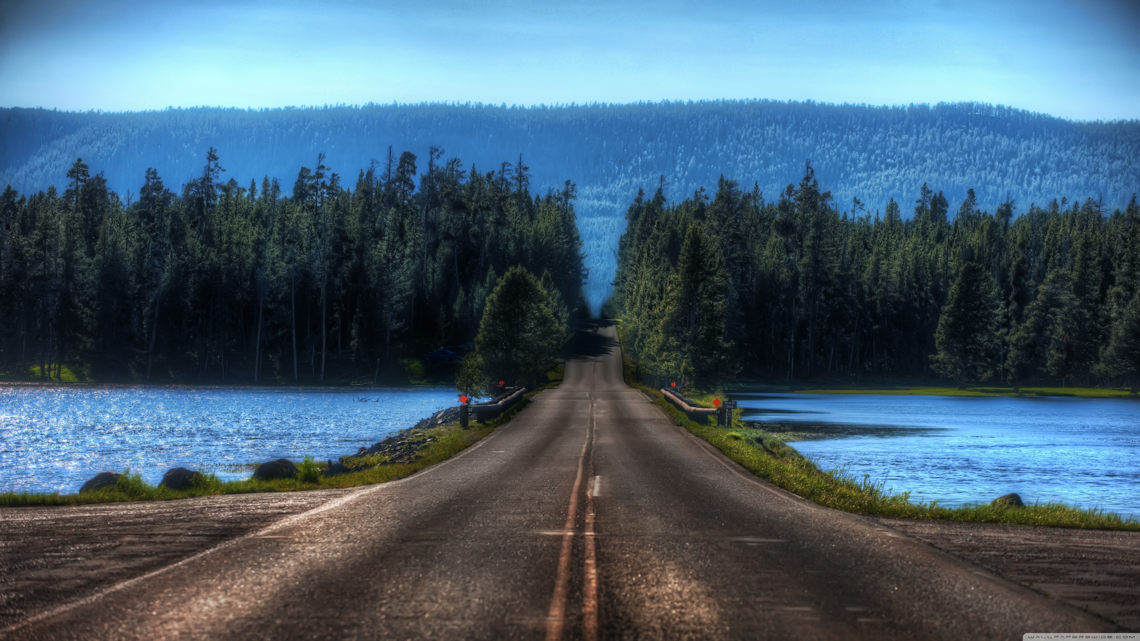 Road In Yellowstone, Montana Ultra HD
