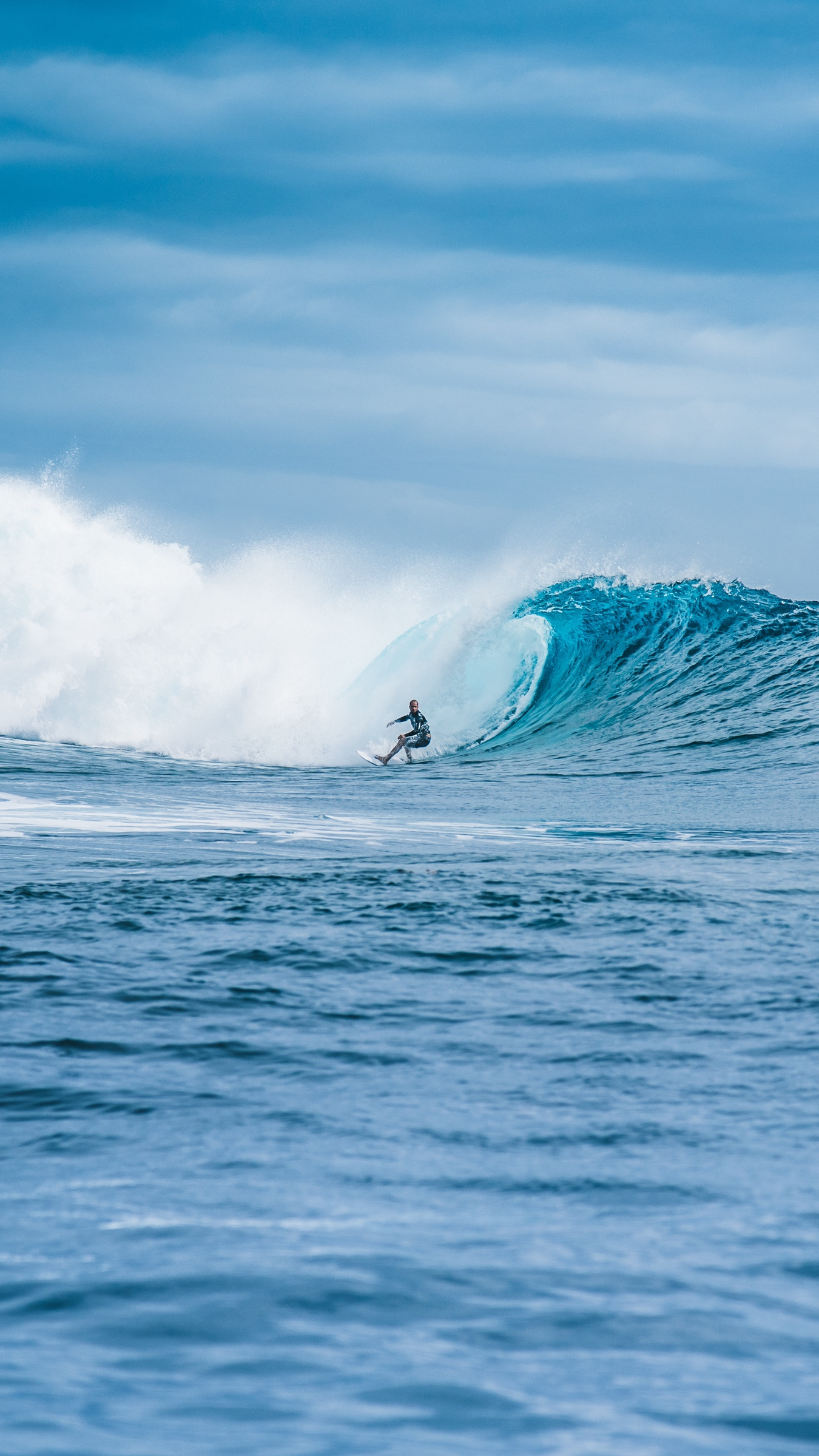 Surfing Wallpaper Download