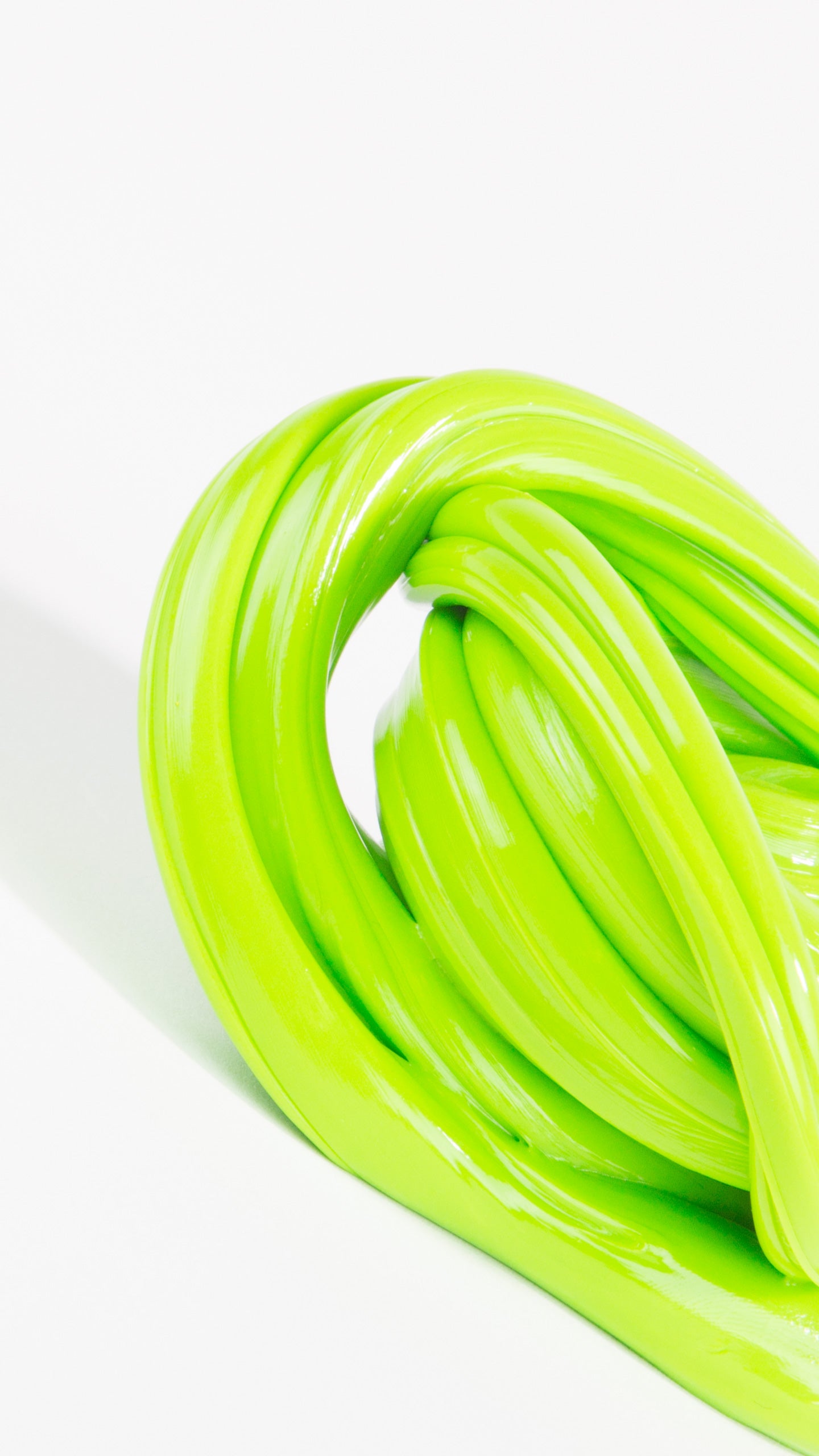 FREEBIES: Putty Phone Wallpaper