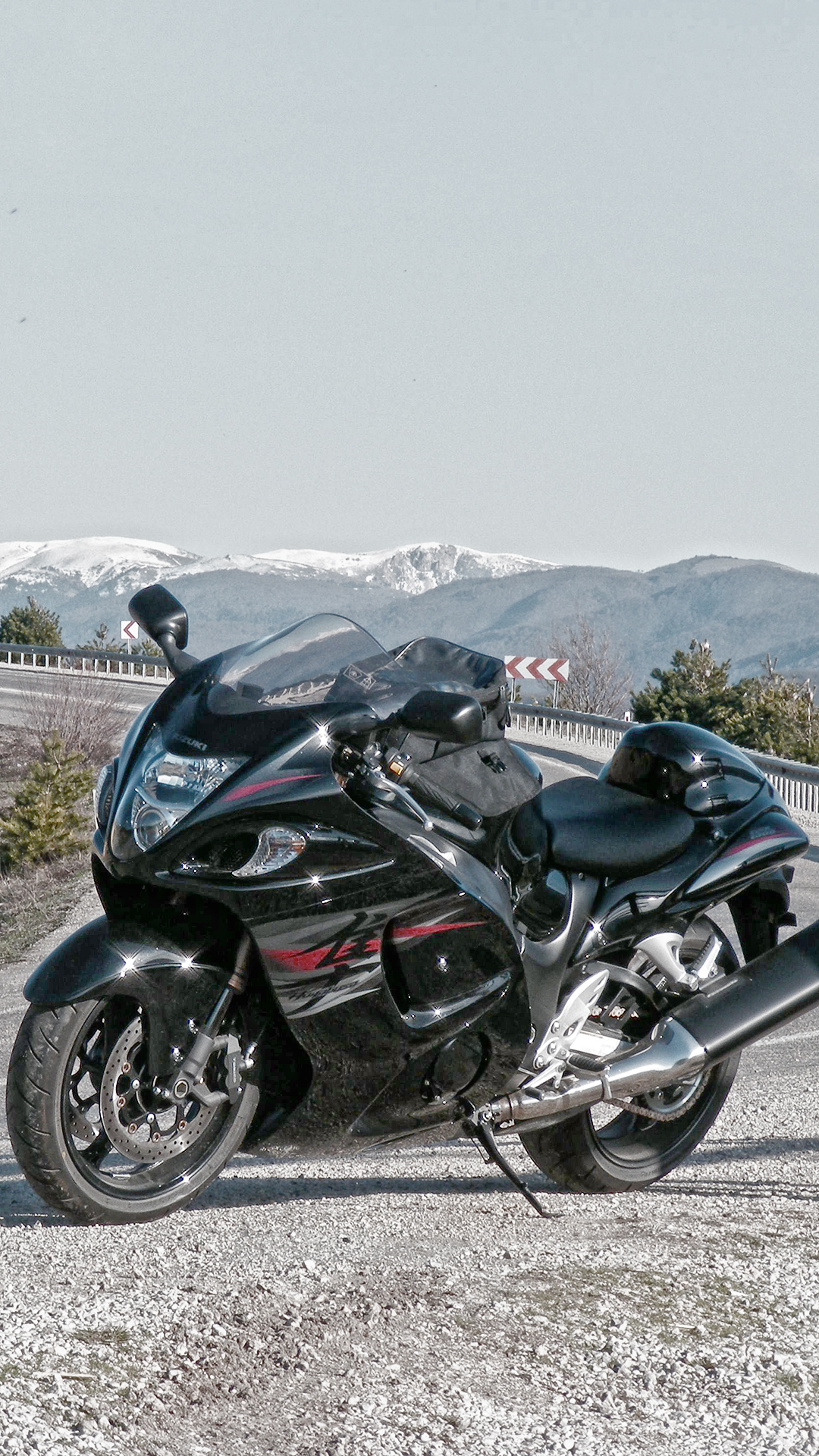 Suzuki Hayabusa iPhone Wallpaper HD