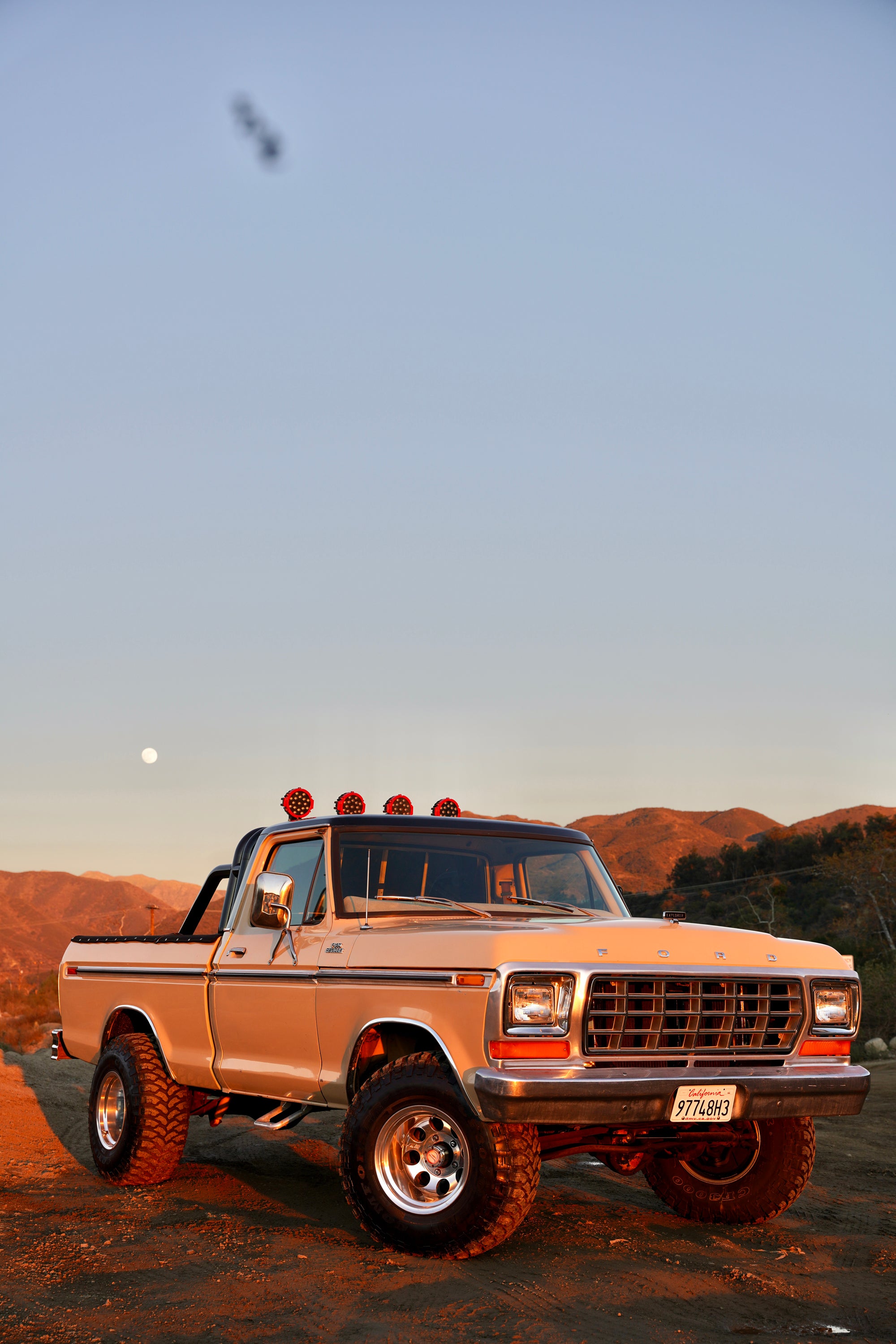 Ford F 150 4x4 Indio Tan FINE ART